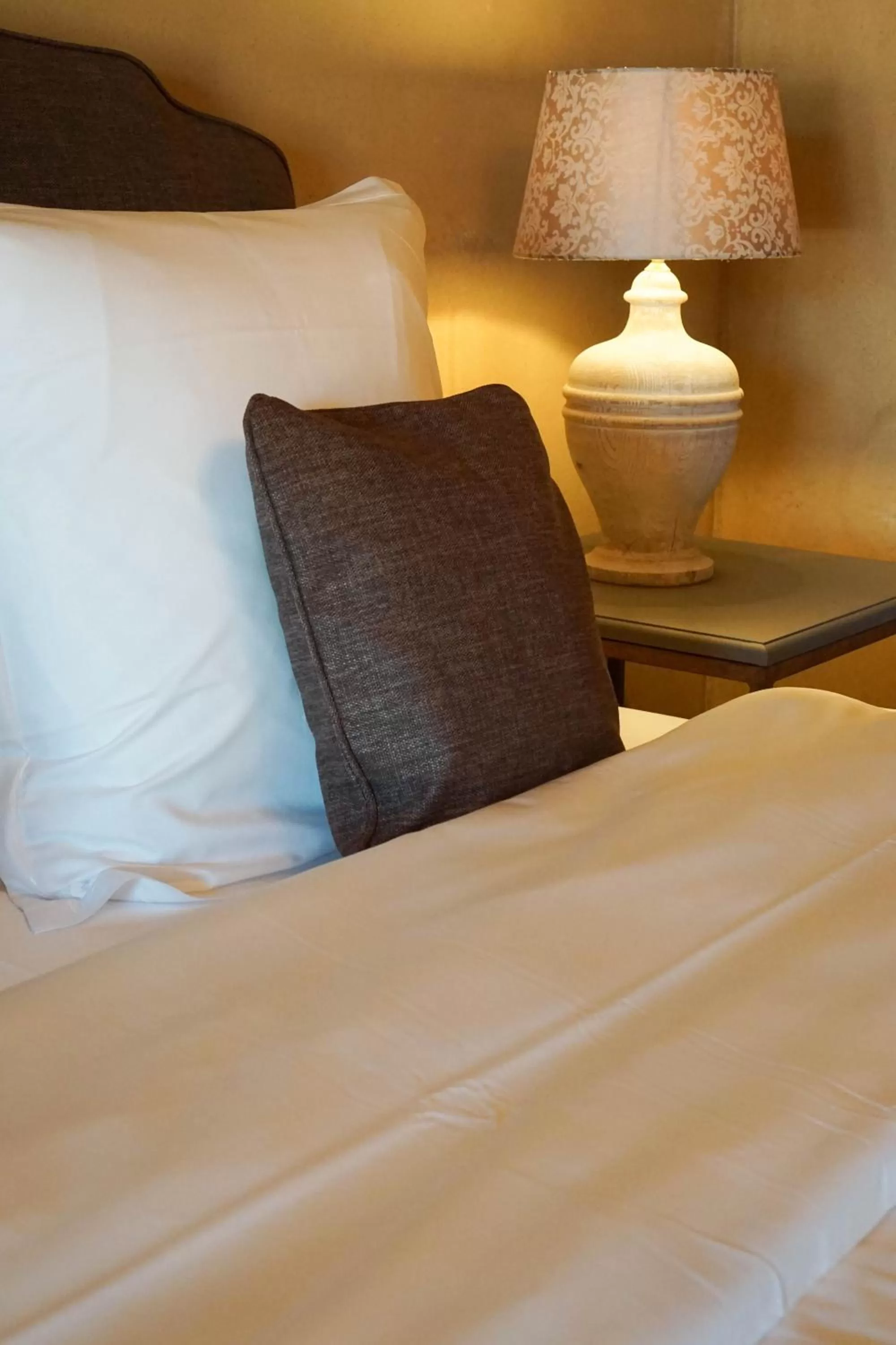 Bed in Boutique Hotel De Brakelhoen