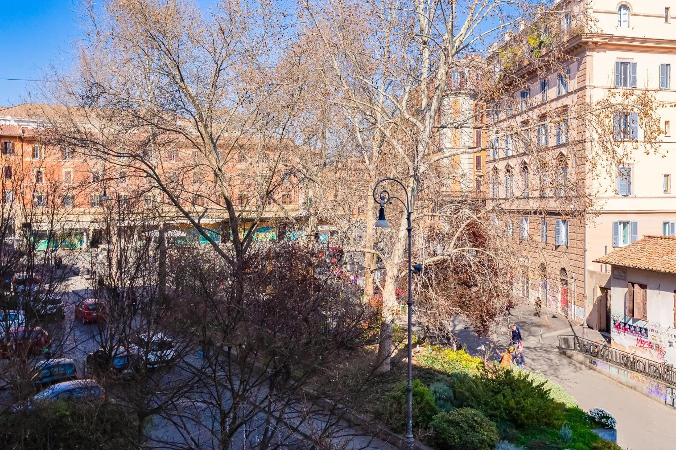 City view in Hanky Suite