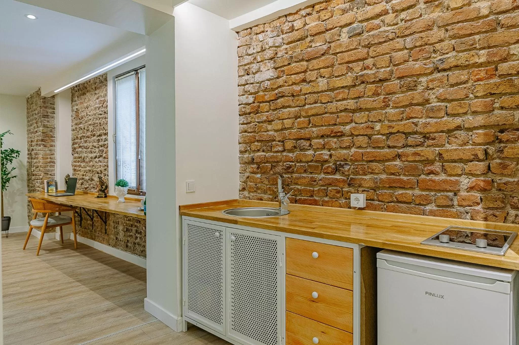 Kitchen or kitchenette in The Wilson Galata Hotel