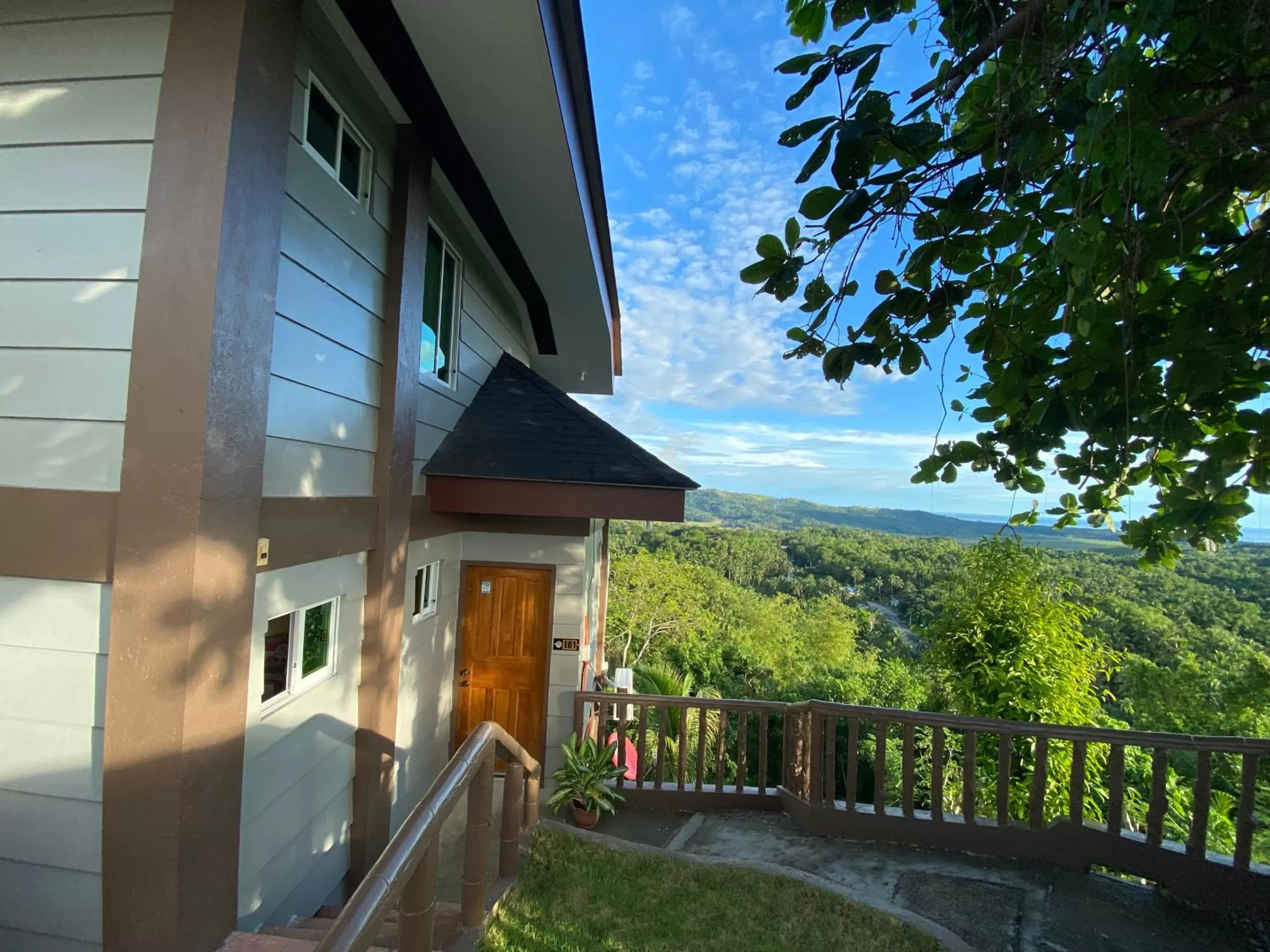 Property building in MS Mountain Cabin