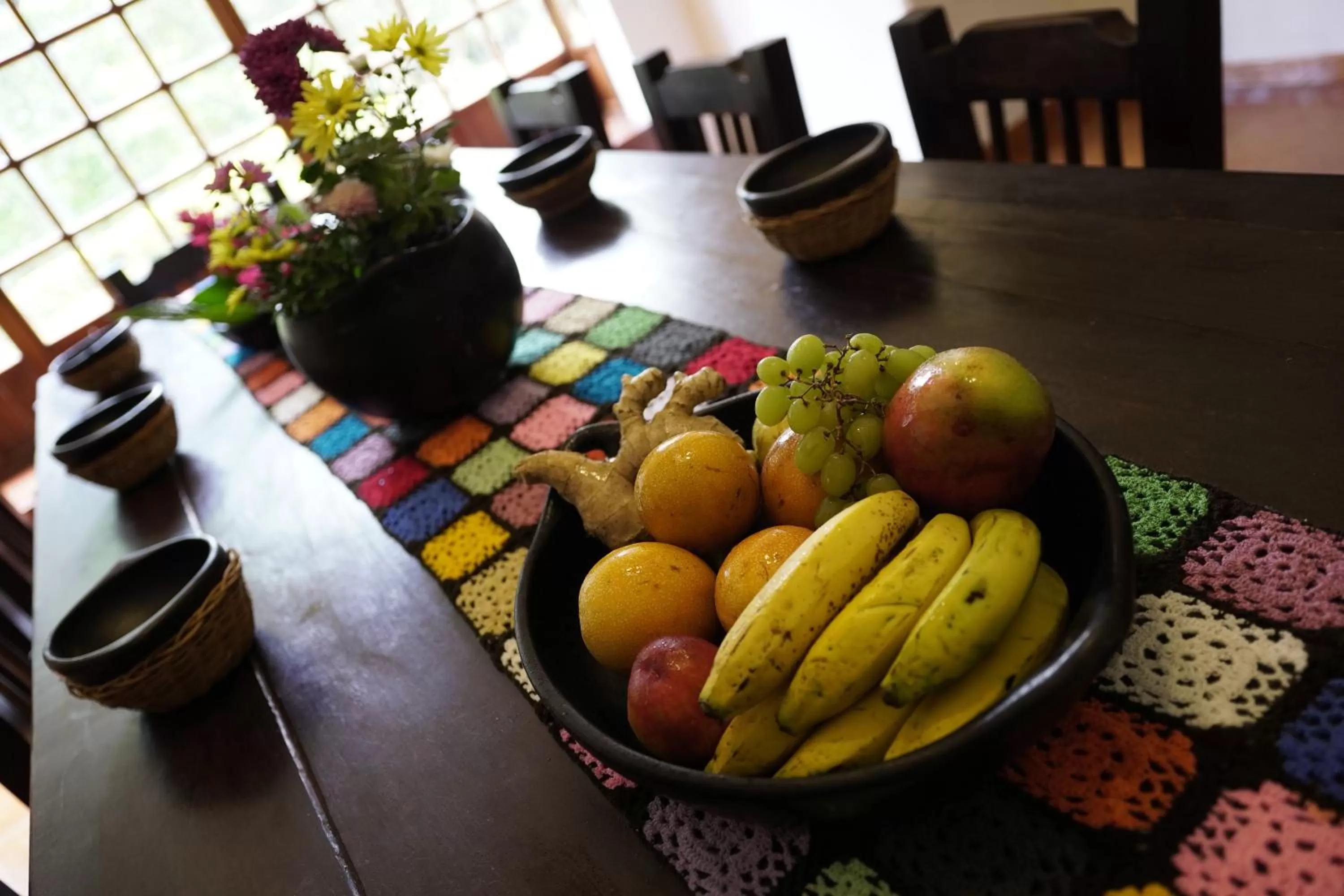 Food and drinks in Hotel Chalet El Castillo by Majuva