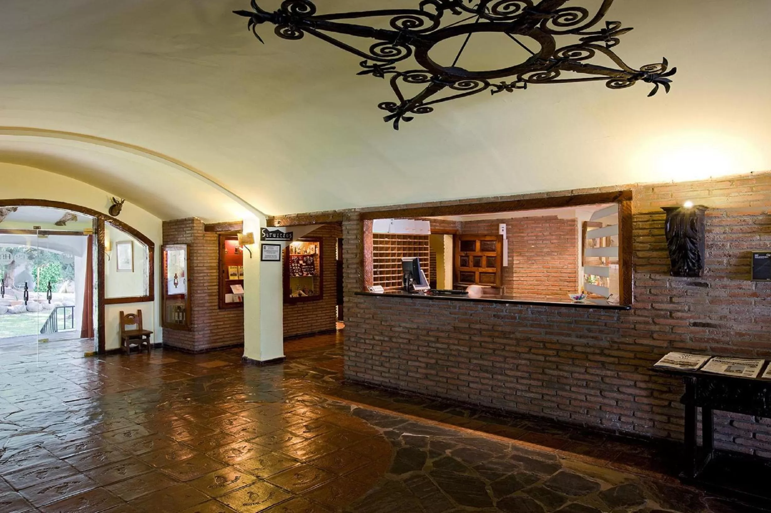 Lobby or reception in Hotel la Perdiz