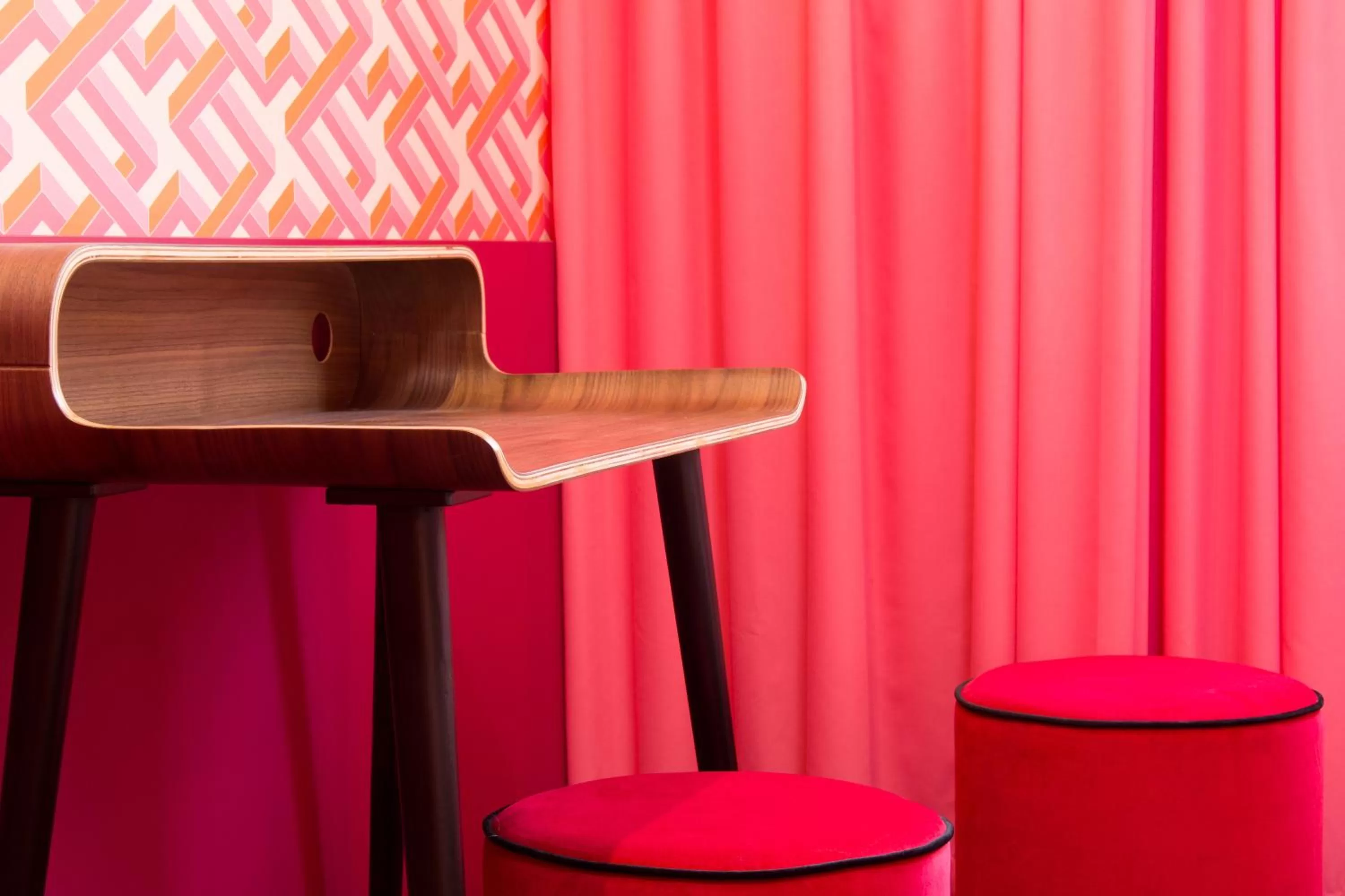 Decorative detail in Hôtel Montmorency & Spa