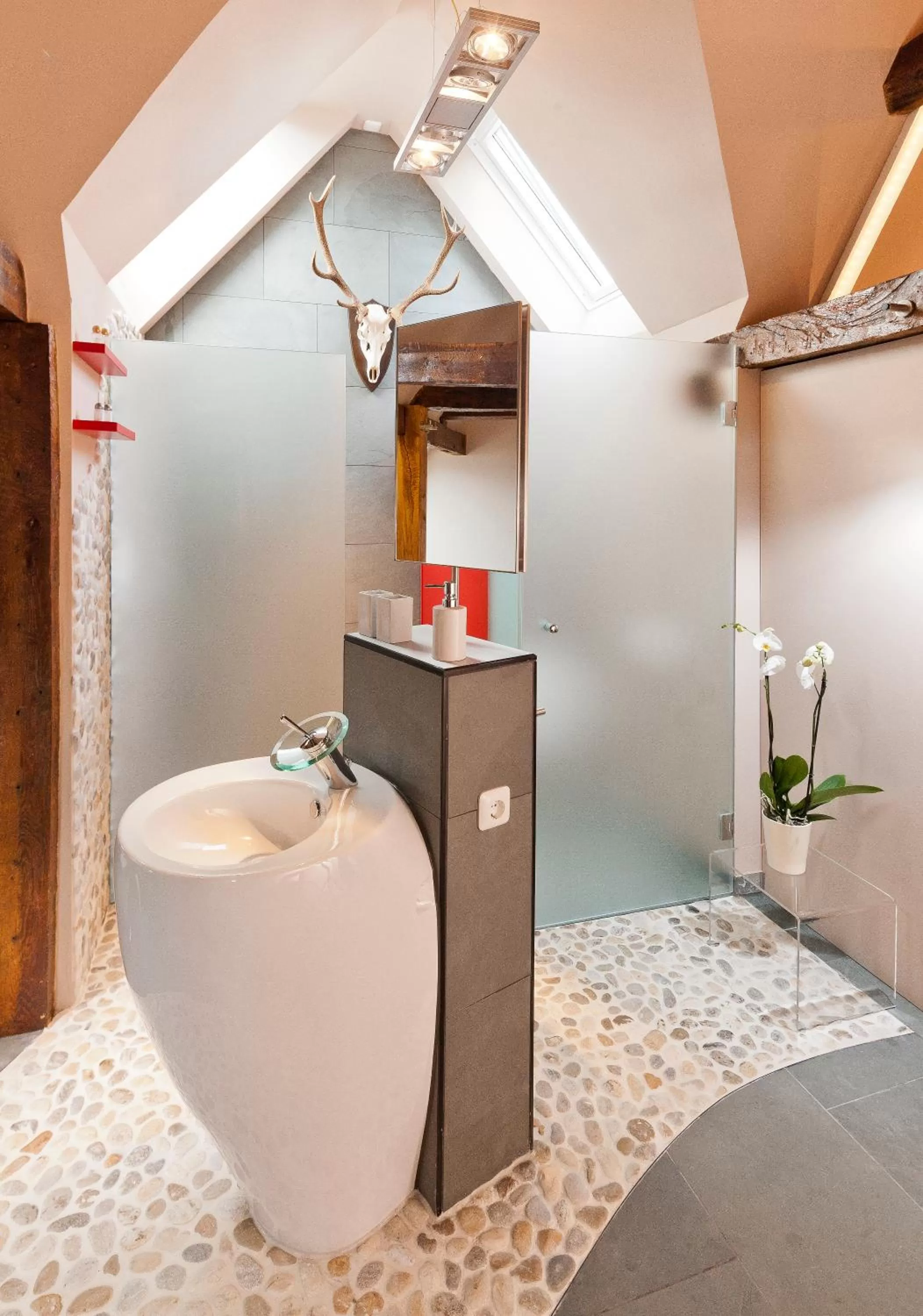 Bathroom in Malerwinkel Hotel