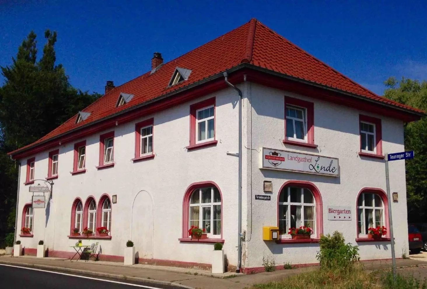Property Building in Landgasthof Linde Hepbach, Hotel & Restaurant