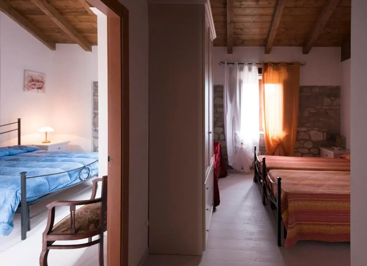 Double Room with Private Bathroom - single occupancy in B&B Pozzo Innamorato Double Room with Private Bathroom - single occupancy in B&B Pozzo Innamorato