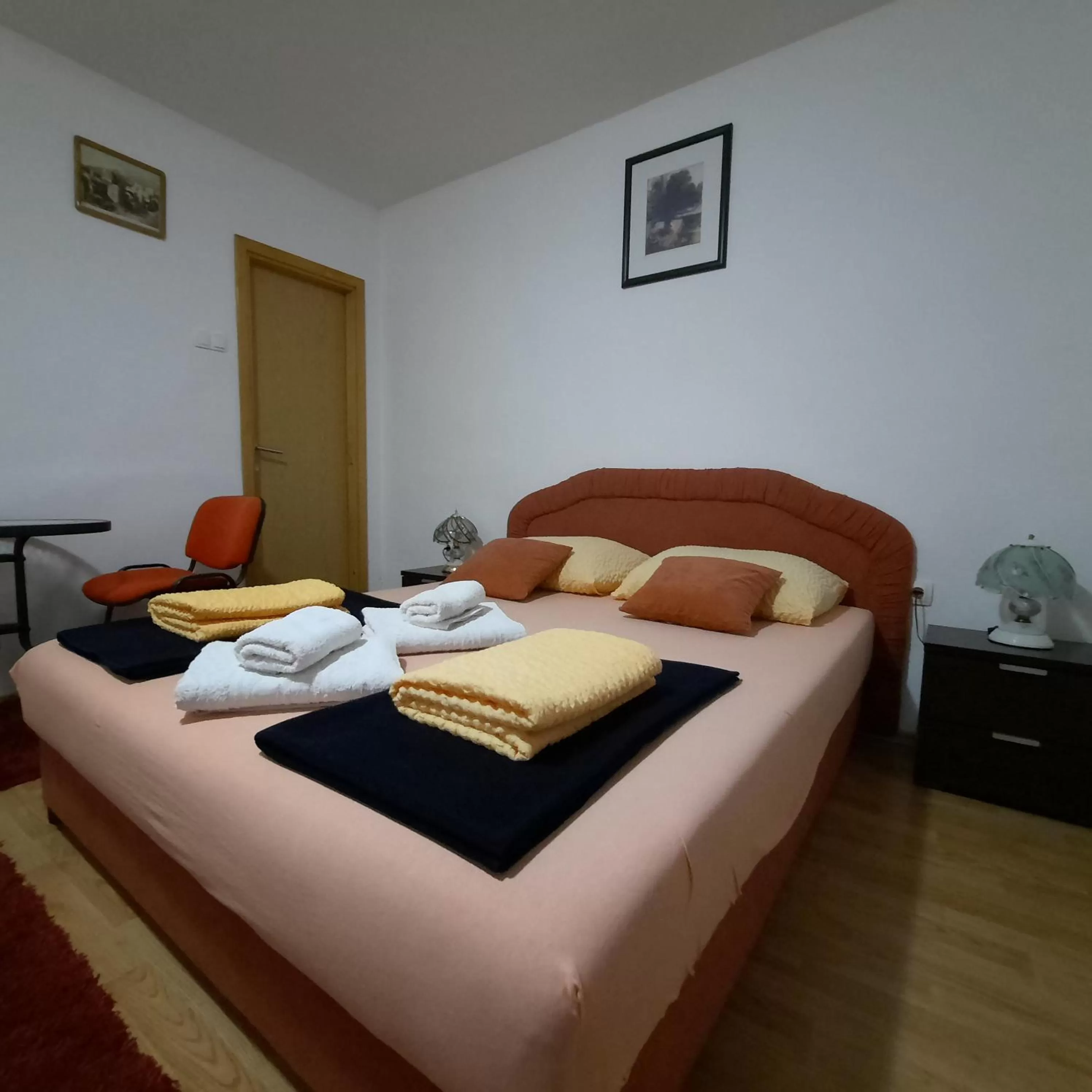 Bedroom, Bed in Guest House Nana