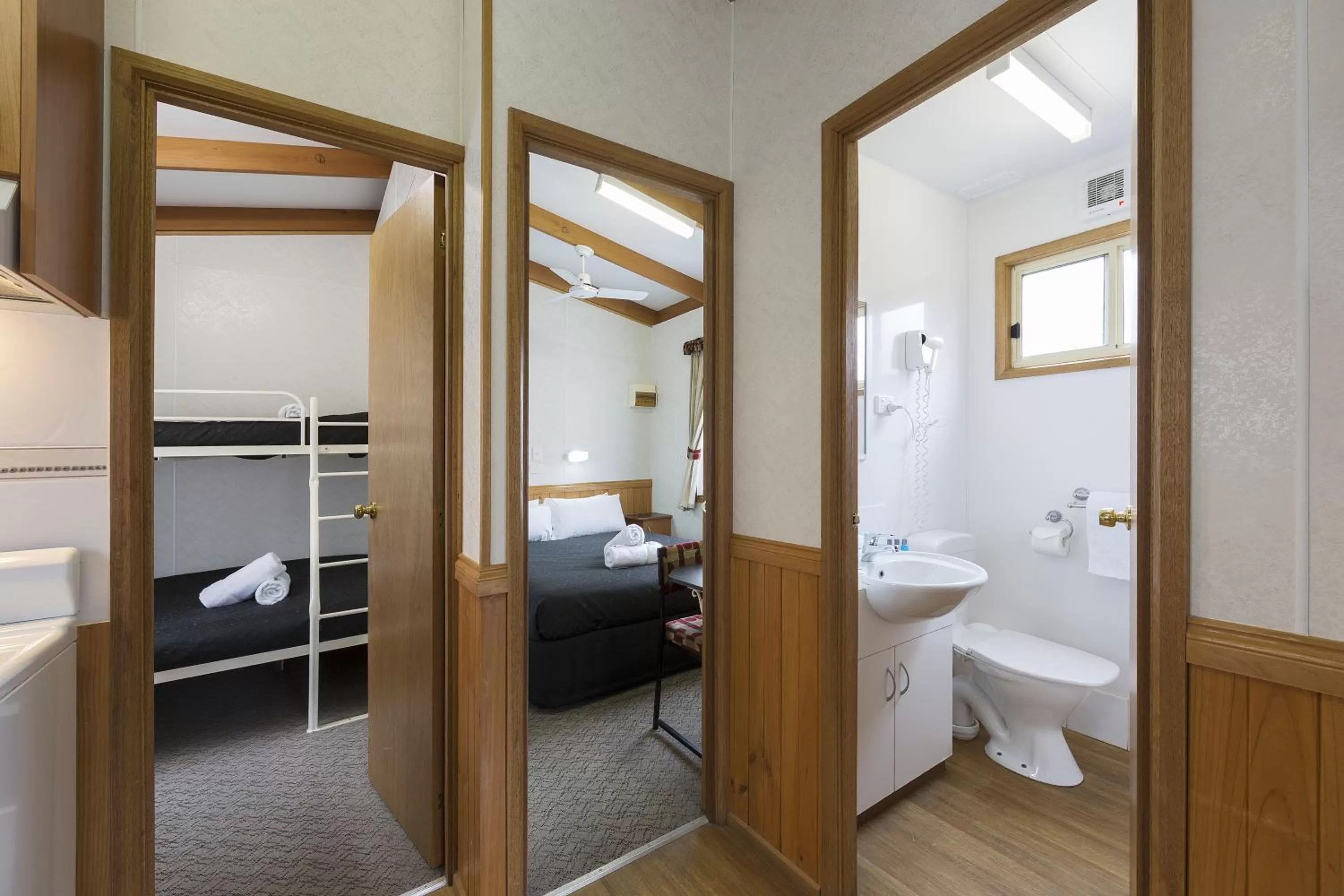 bunk bed in Alivio Tourist Park Canberra