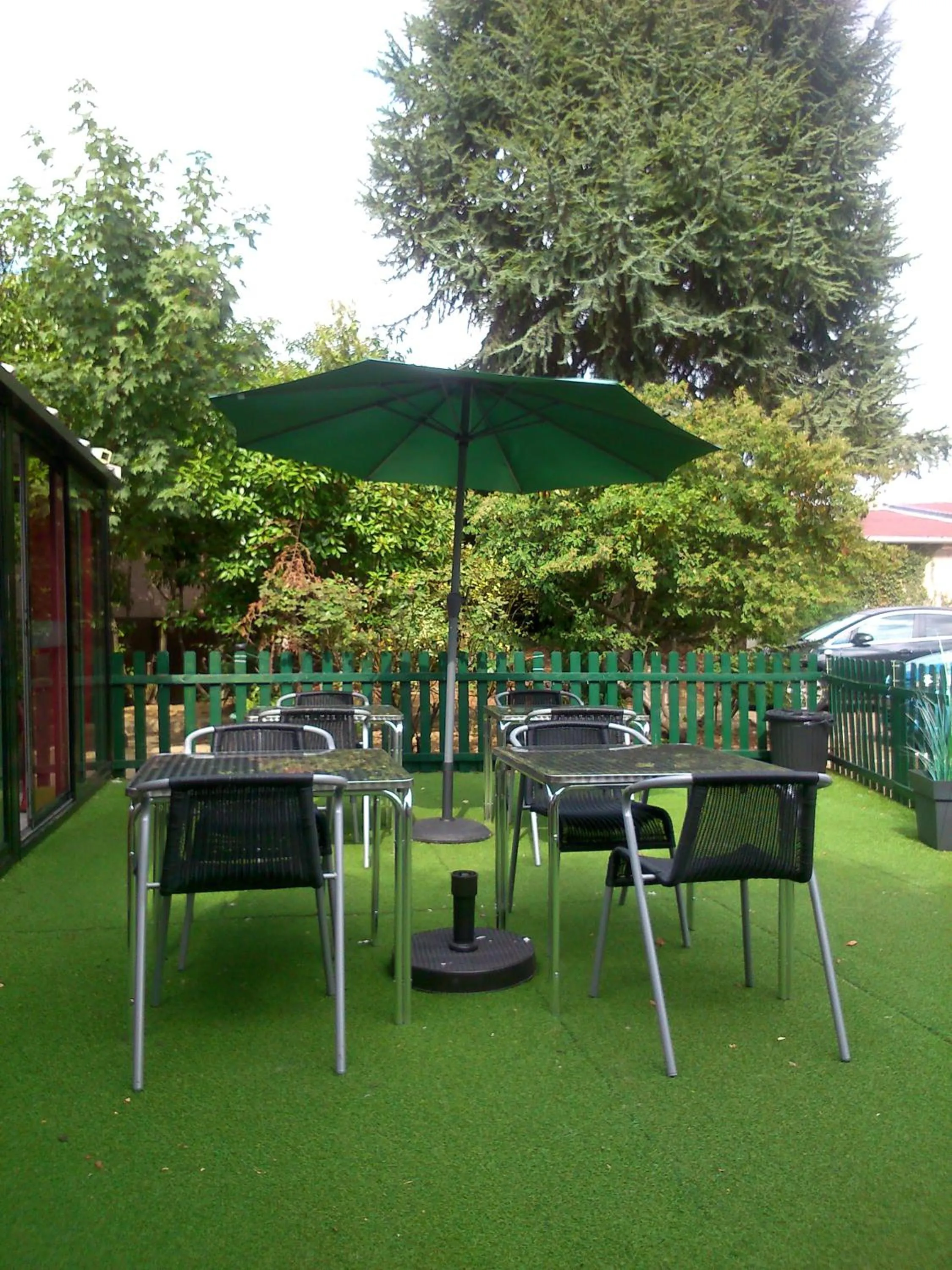 Garden in Le Vert Galant Villepinte Gare Vert Galant Parc des Expositions