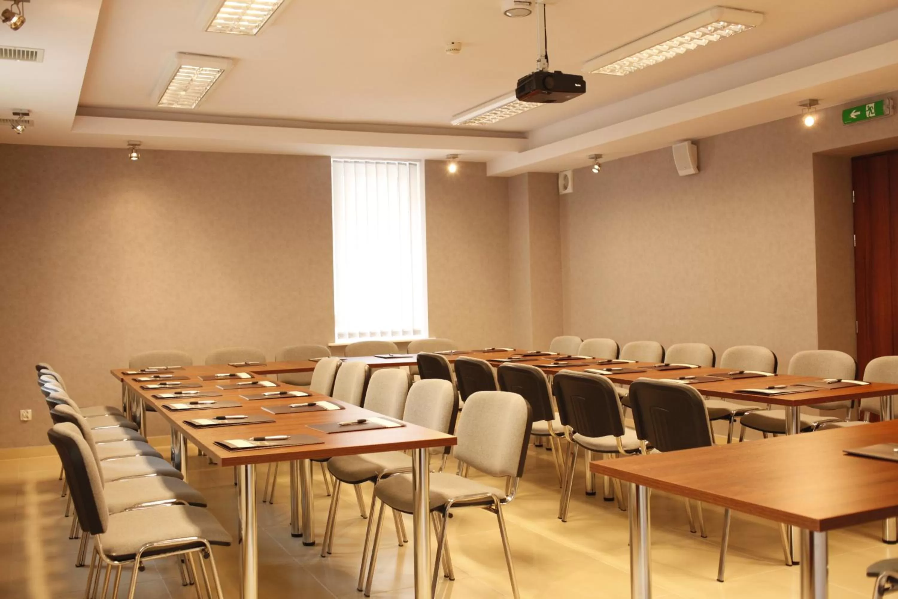 Meeting/conference room in Iskra