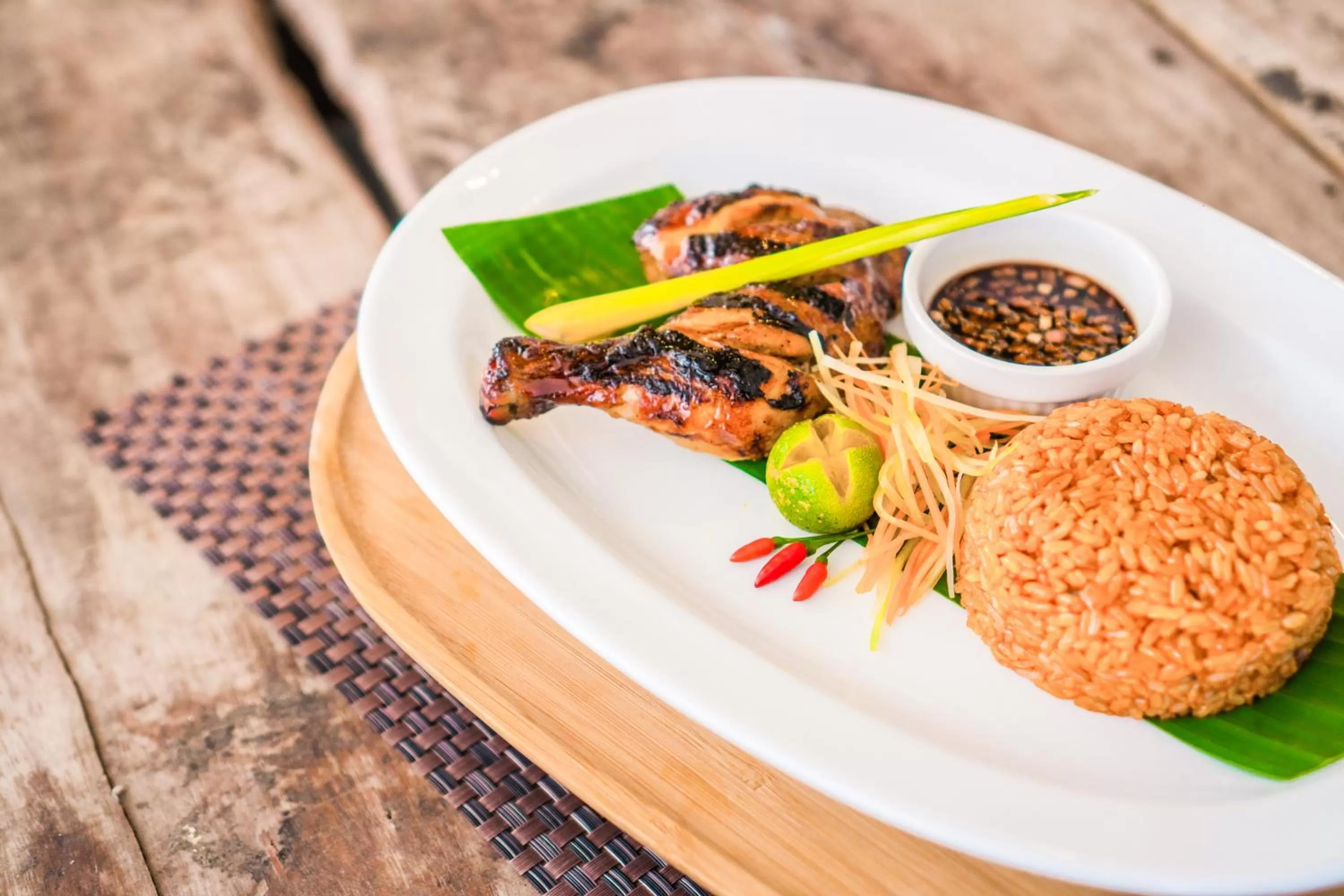 Food and drinks in Charlie's El Nido Managed by HII