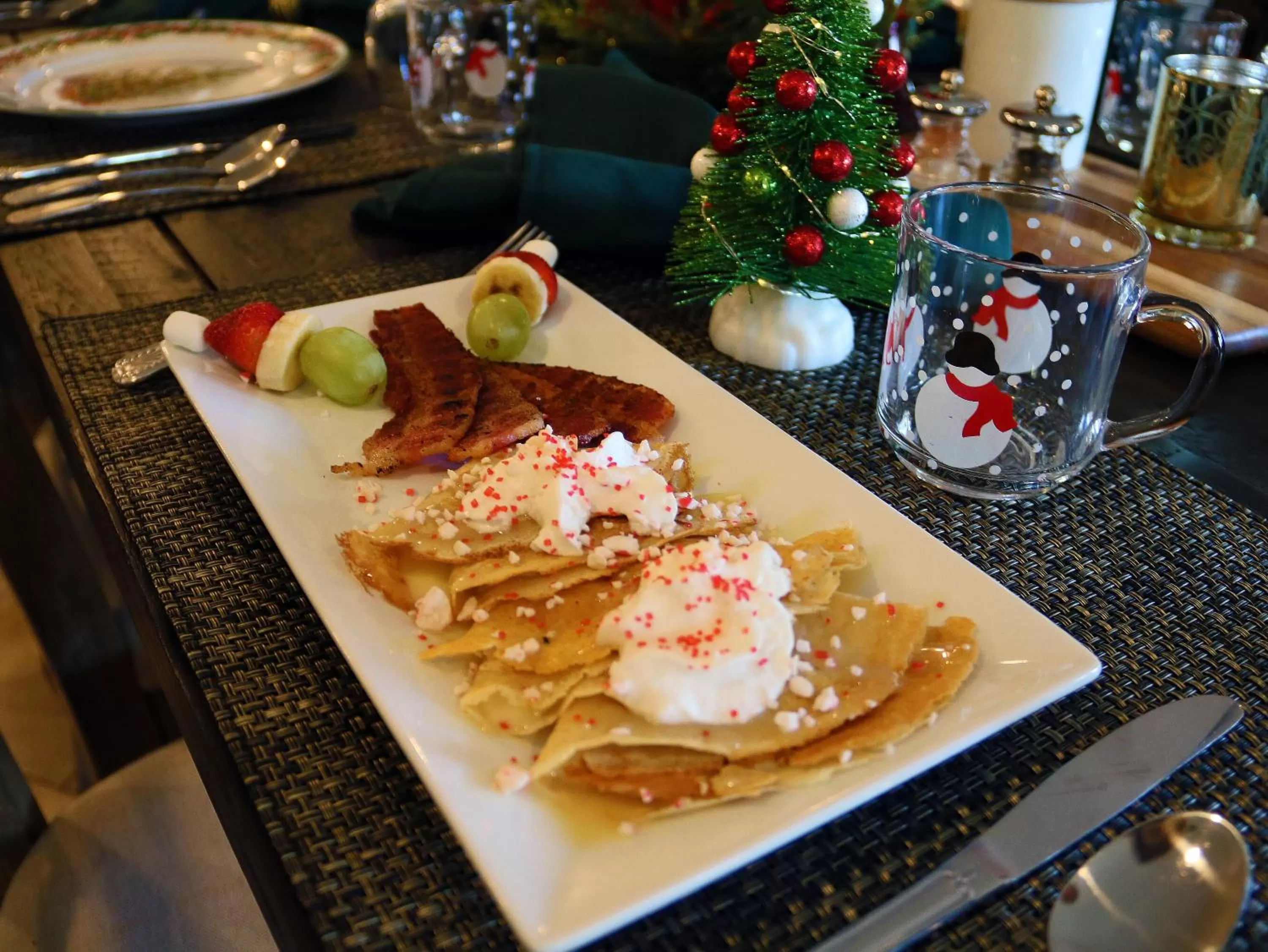 Breakfast in Sheridan House Inn- Adult Only Accommodation