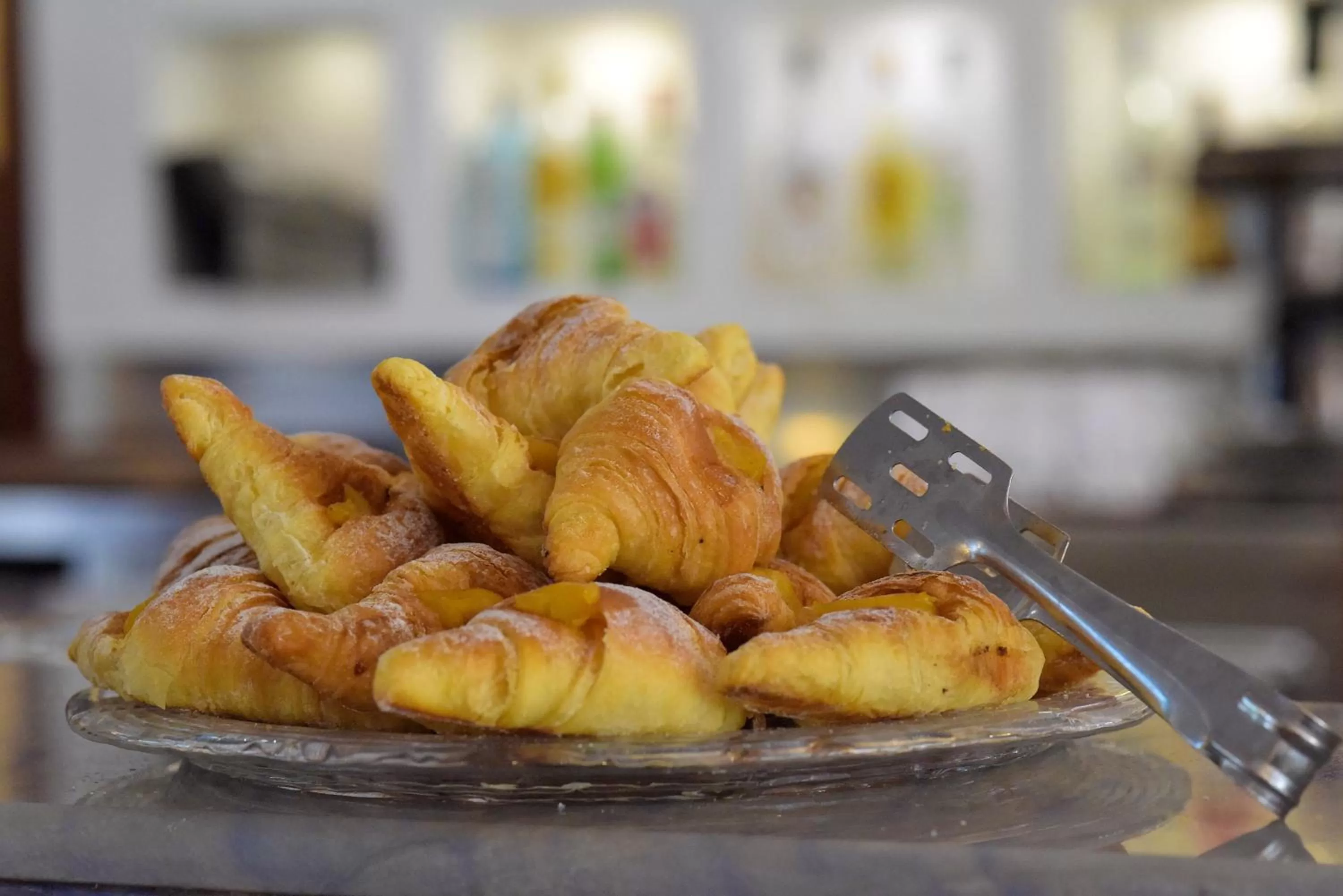Buffet breakfast in Grand Hotel Tiberio