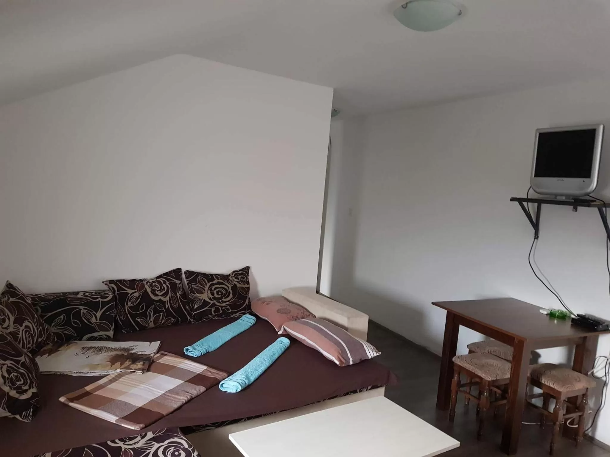 Bed in Prenociste H2O