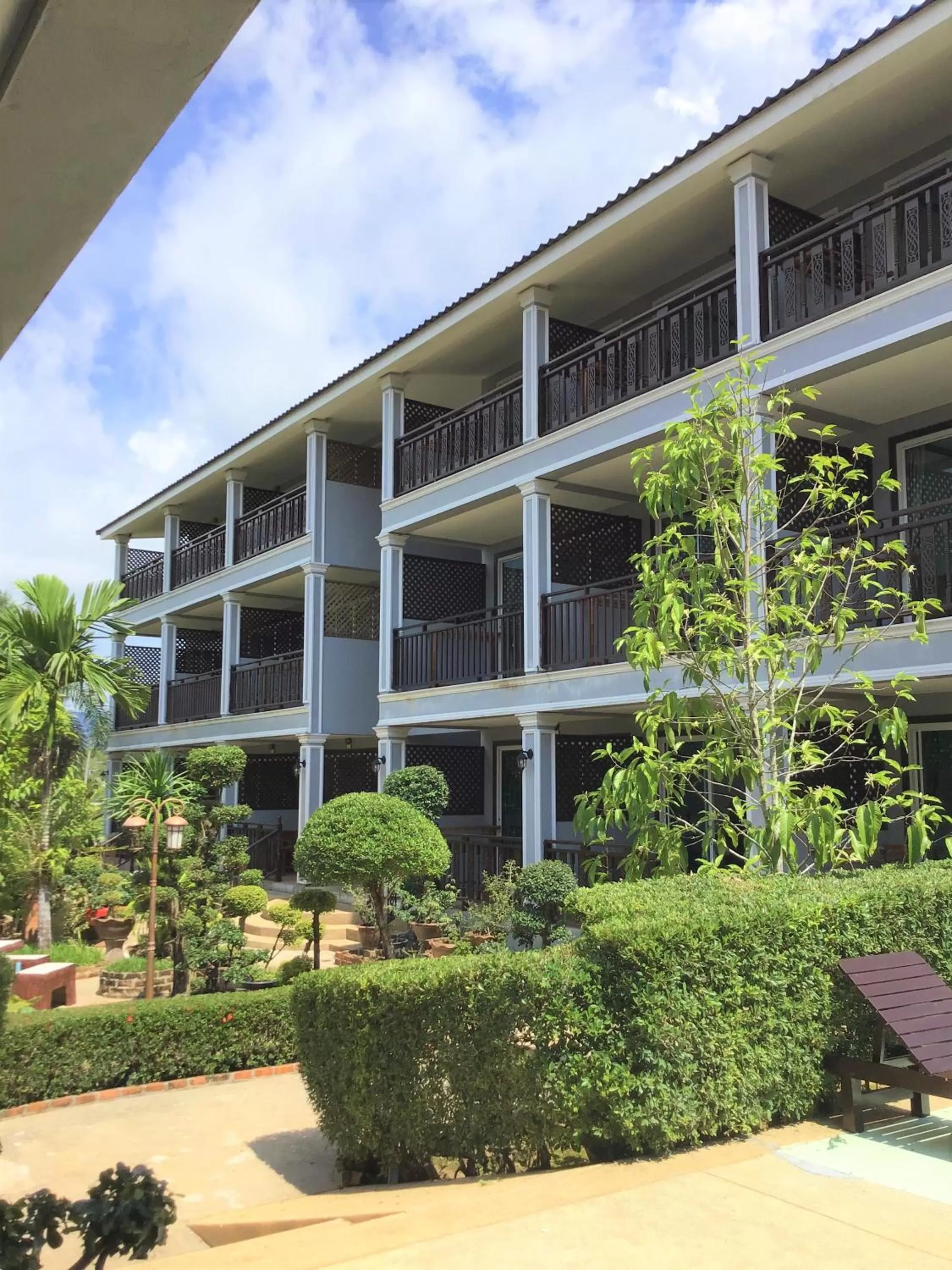 Property Building in Pratum Resort