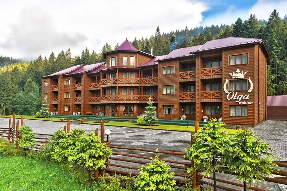 Olga Deluxe Olga Deluxe