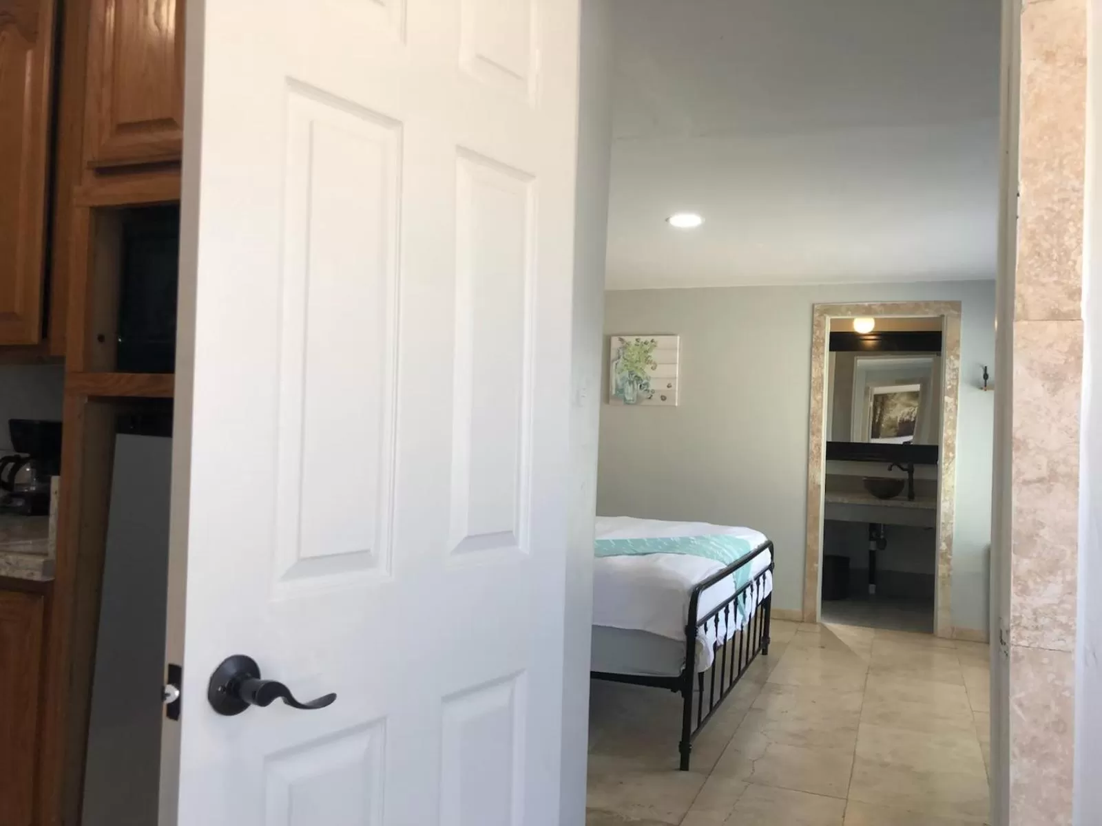 Bedroom in Olancha RV Park and Motel