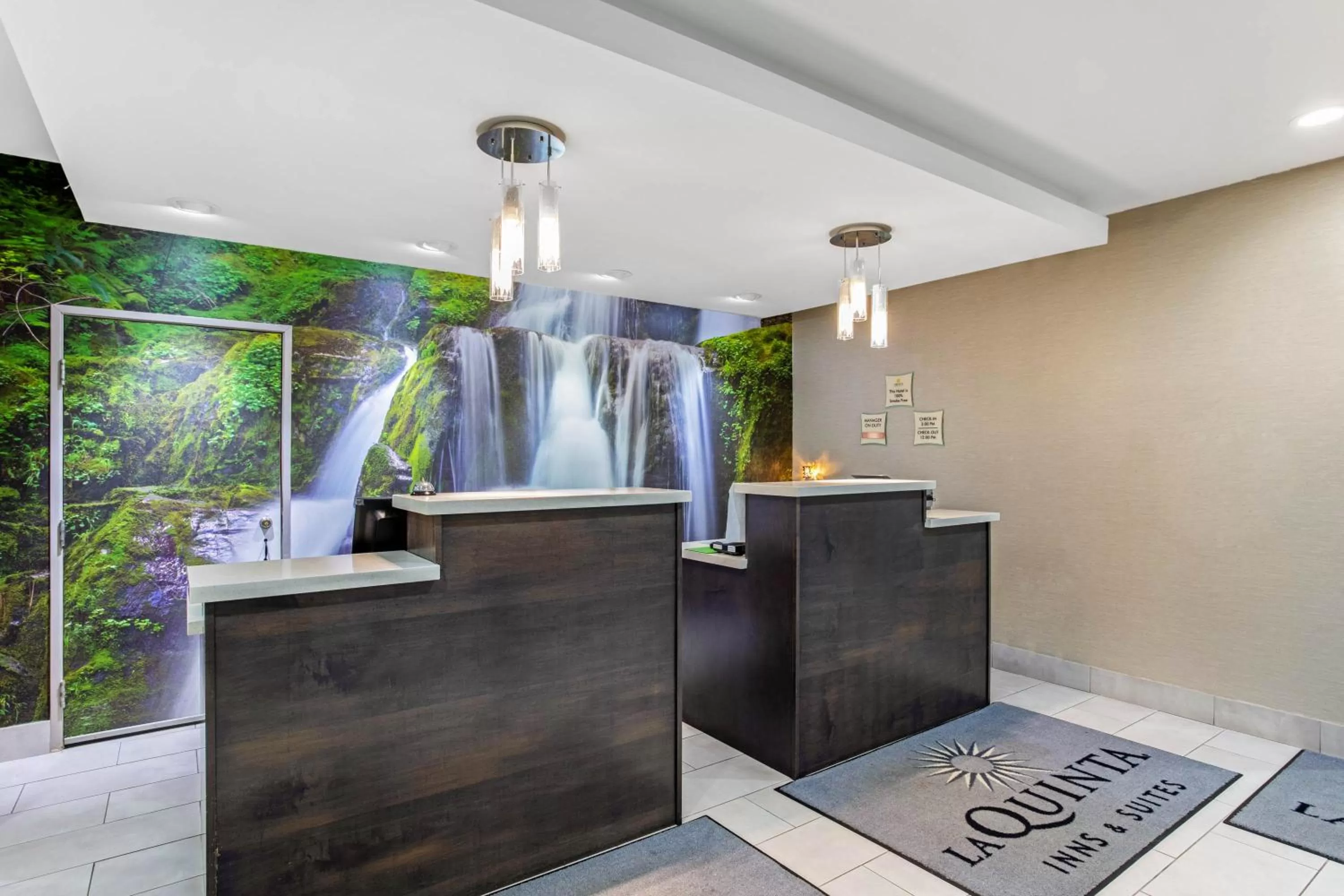 Lobby or reception in La Quinta by Wyndham Hopkinsville