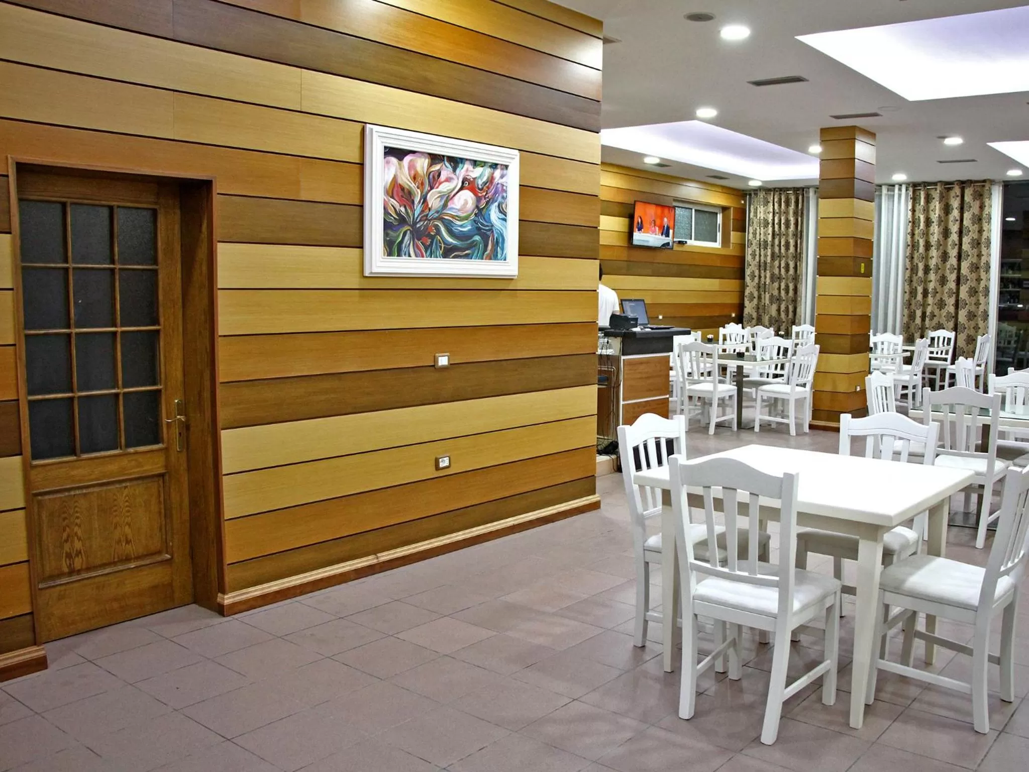 Restaurant/Places to Eat in Hotel Vila Giorgio