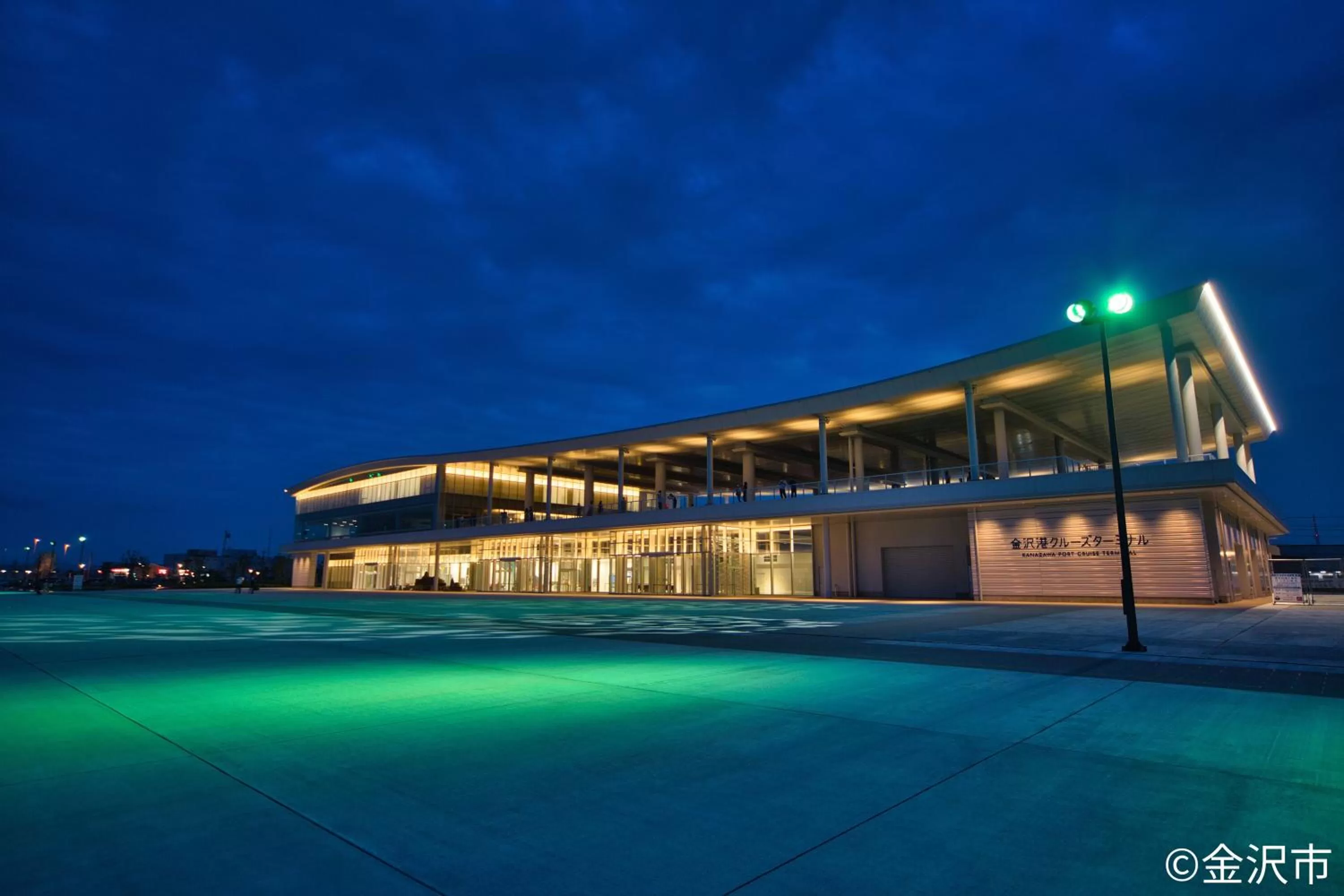 Nearby landmark in Smile Hotel Kanazawa Nishiguchi Ekimae