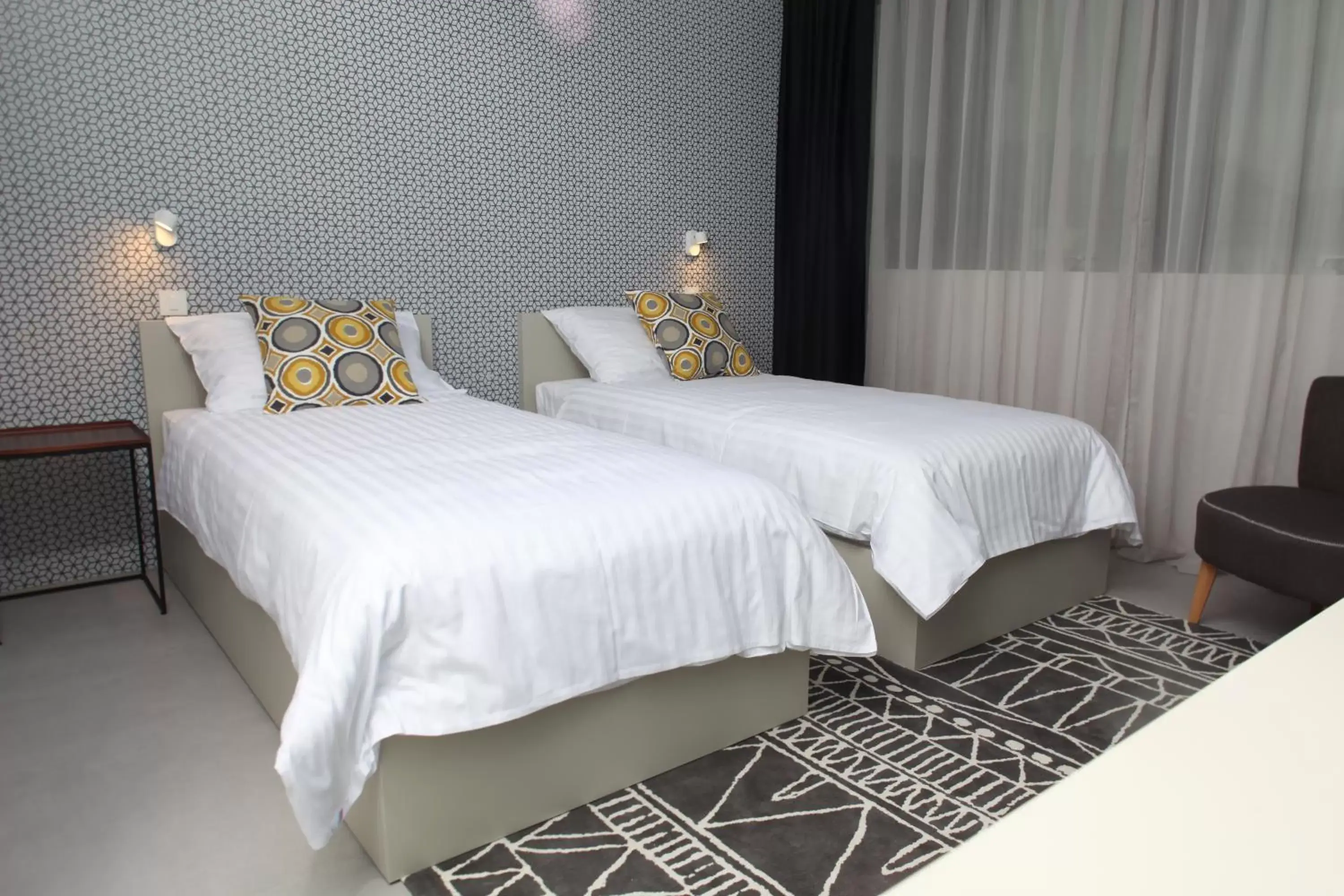 Twin Room with Free Parking - single occupancy in Hotel Cubis Twin Room with Free Parking - single occupancy in Hotel Cubis