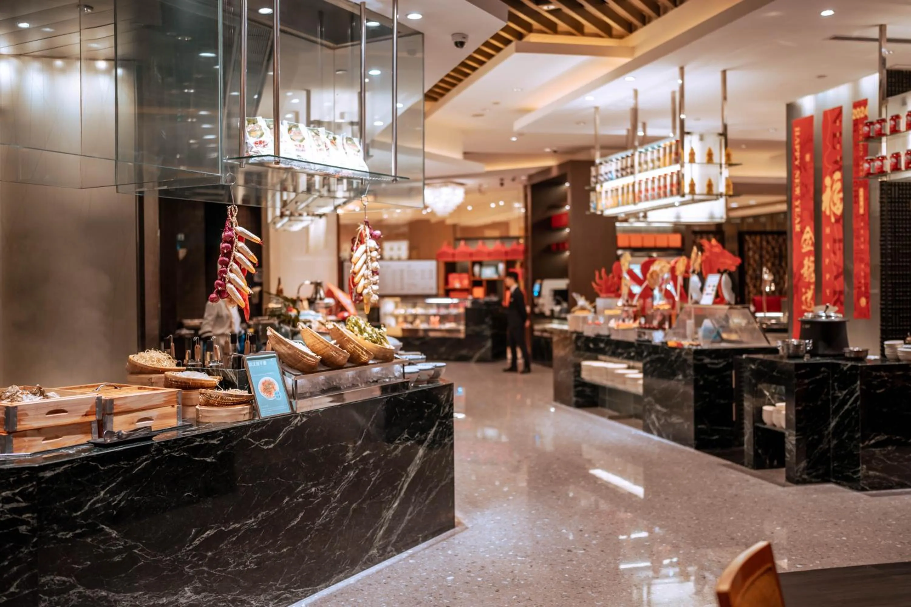 Restaurant/places to eat in Shangri-La Wuhan