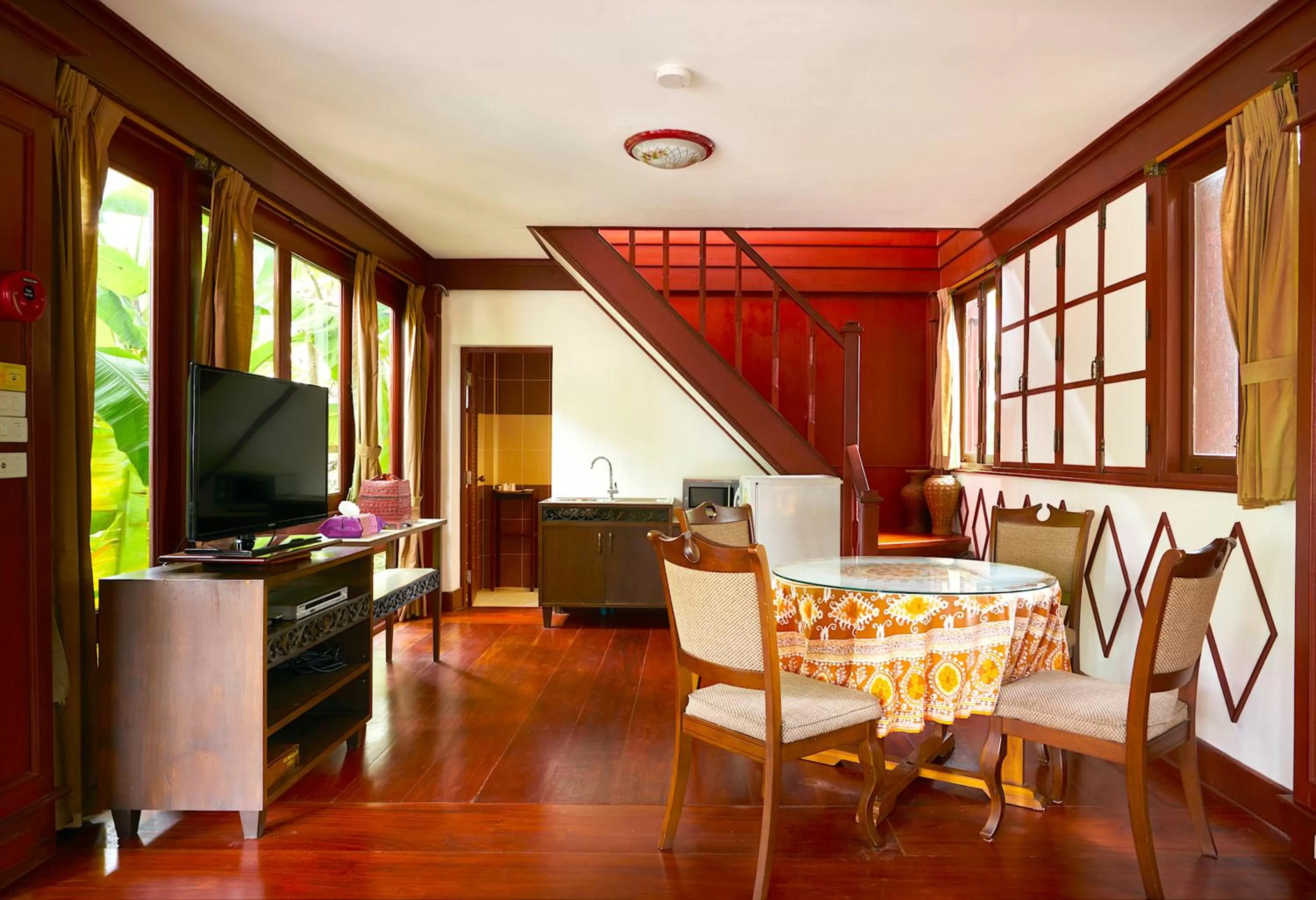 Property building in Ruenkanok Thaihouse Resort