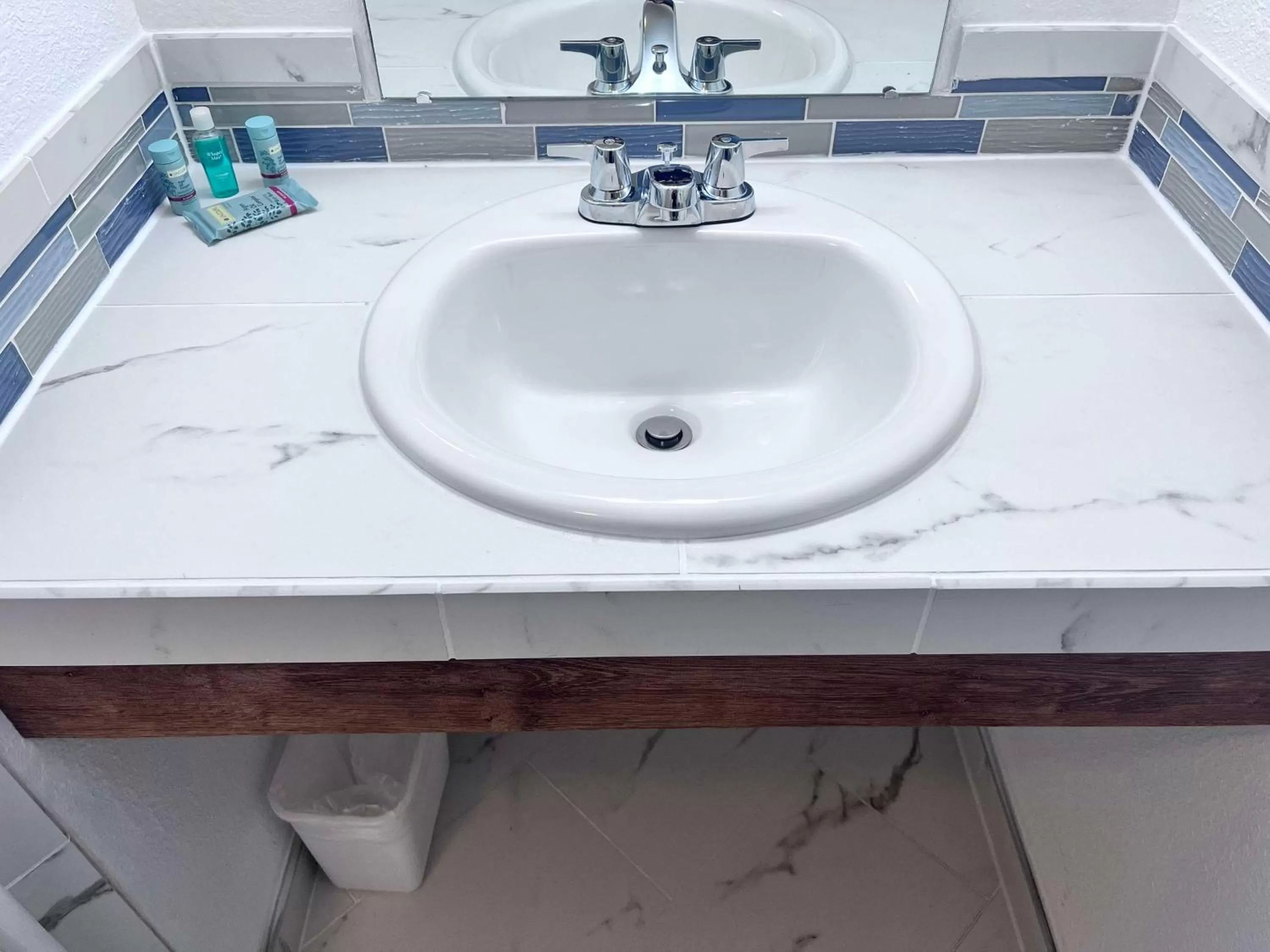 Bathroom in SureStay by Best Western Glendive Yellowstone River