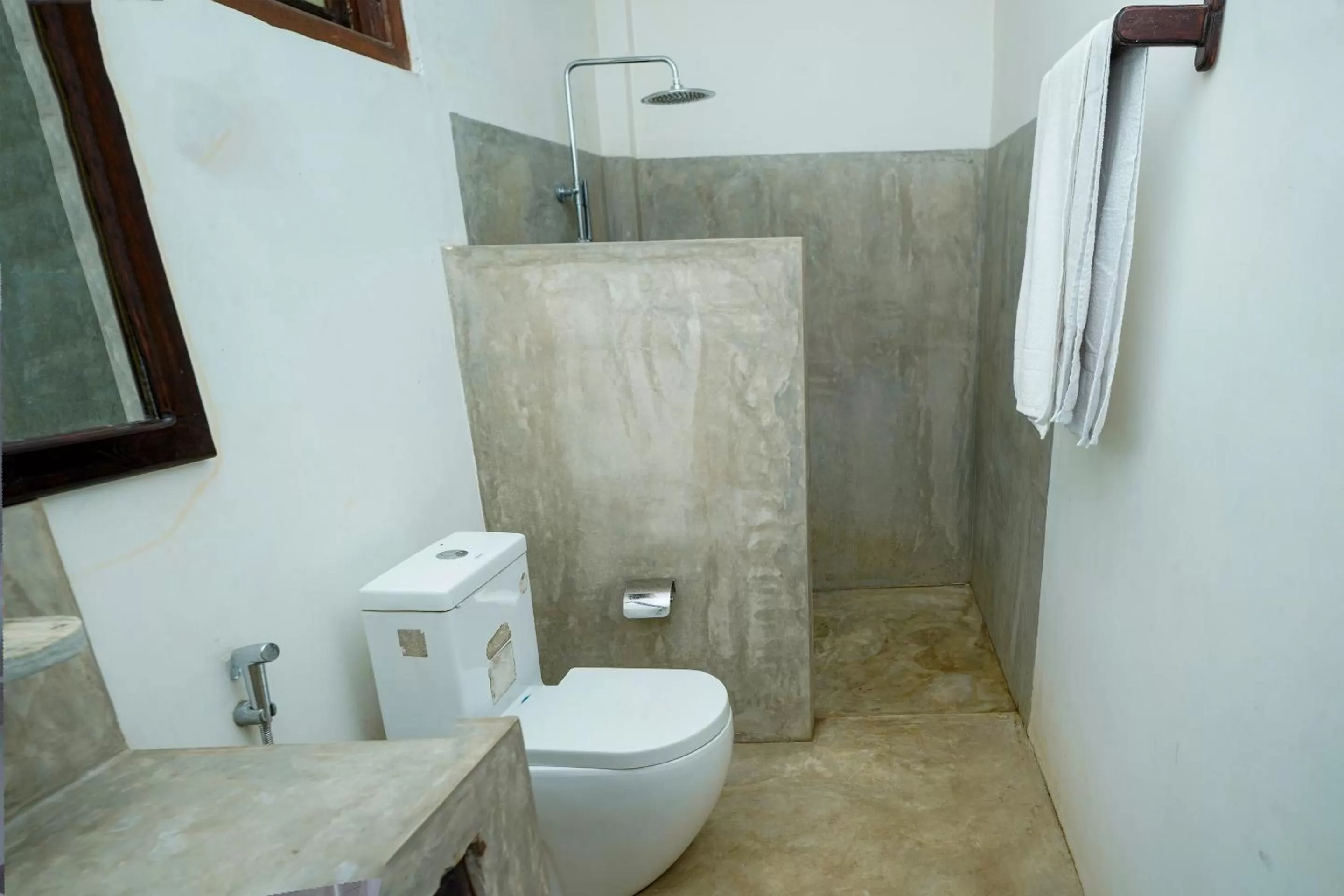 Bathroom in French Garden Kandy