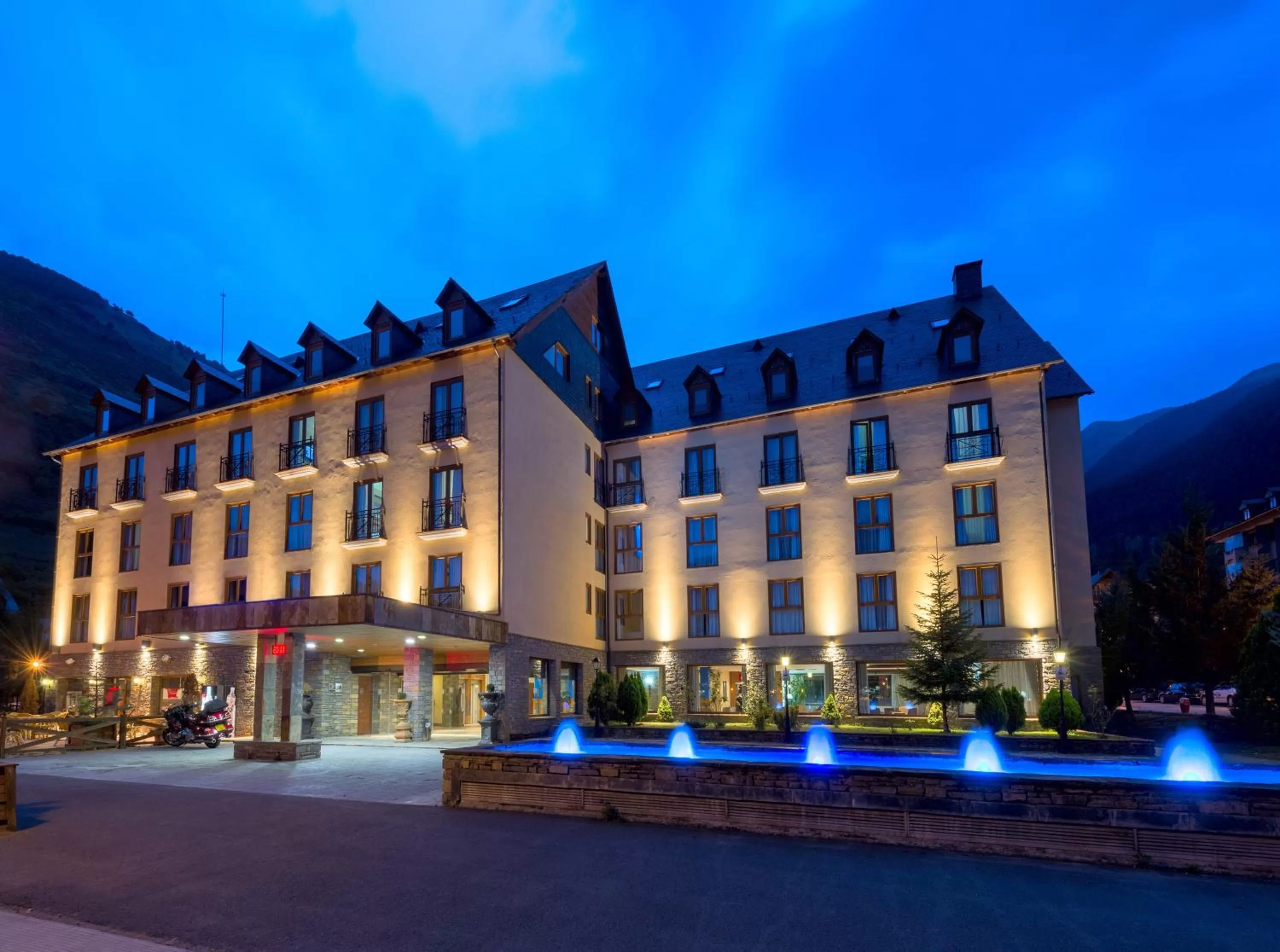 Facade/entrance in Hotel Vielha Val d'Aran, Affiliated by Meliá