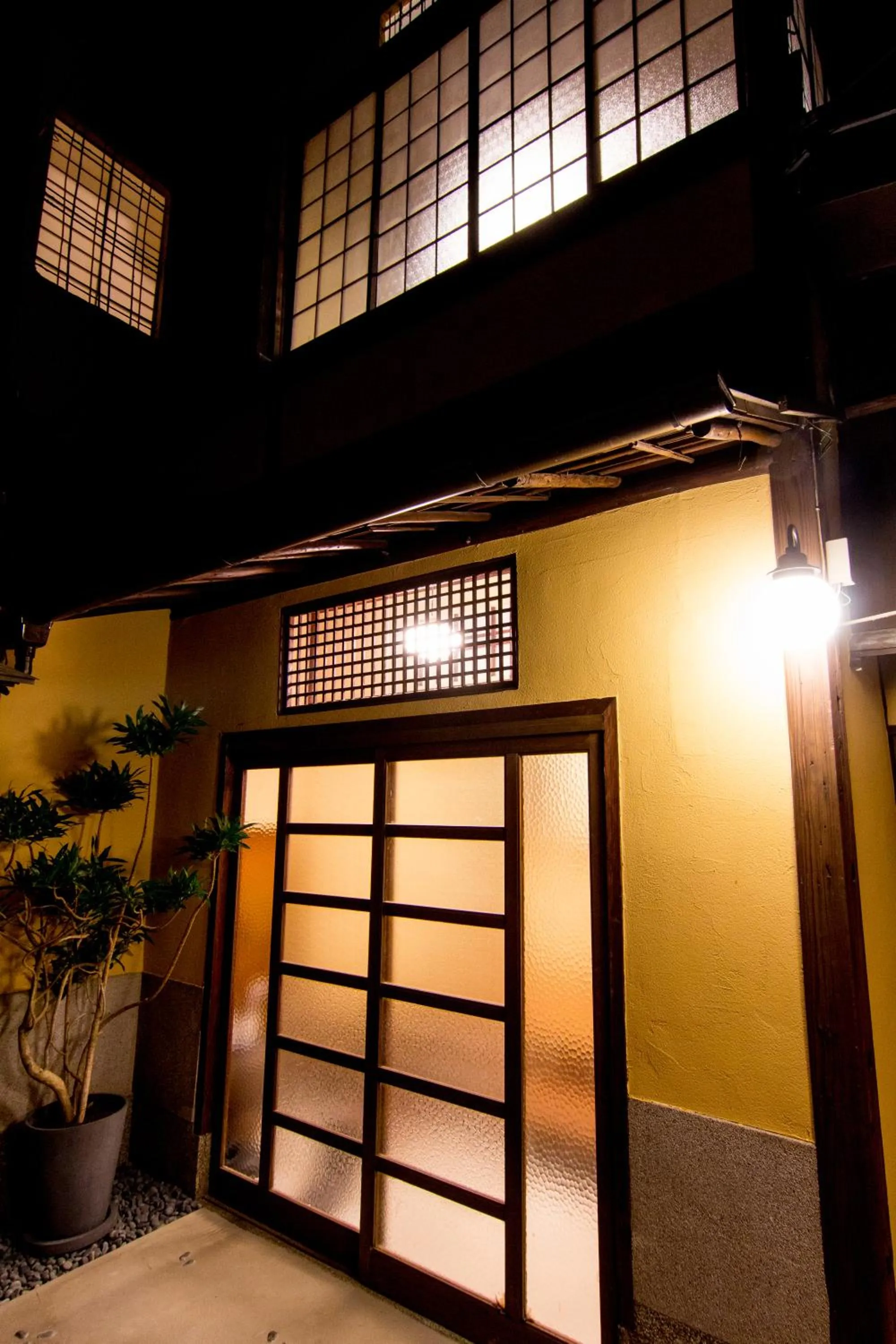 Facade/entrance in Hotel Lantern Gion