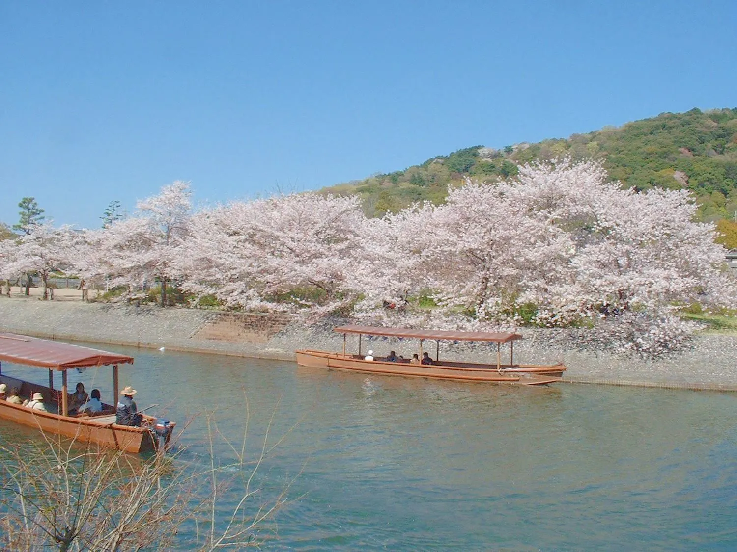 Off site in Hanayashiki Ukifune-en