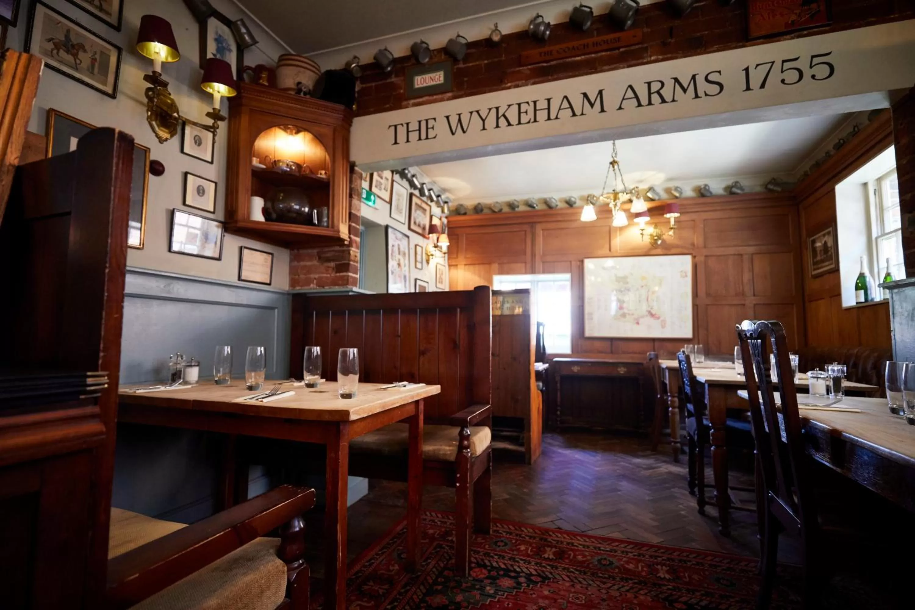 Restaurant/places to eat in Wykeham Arms