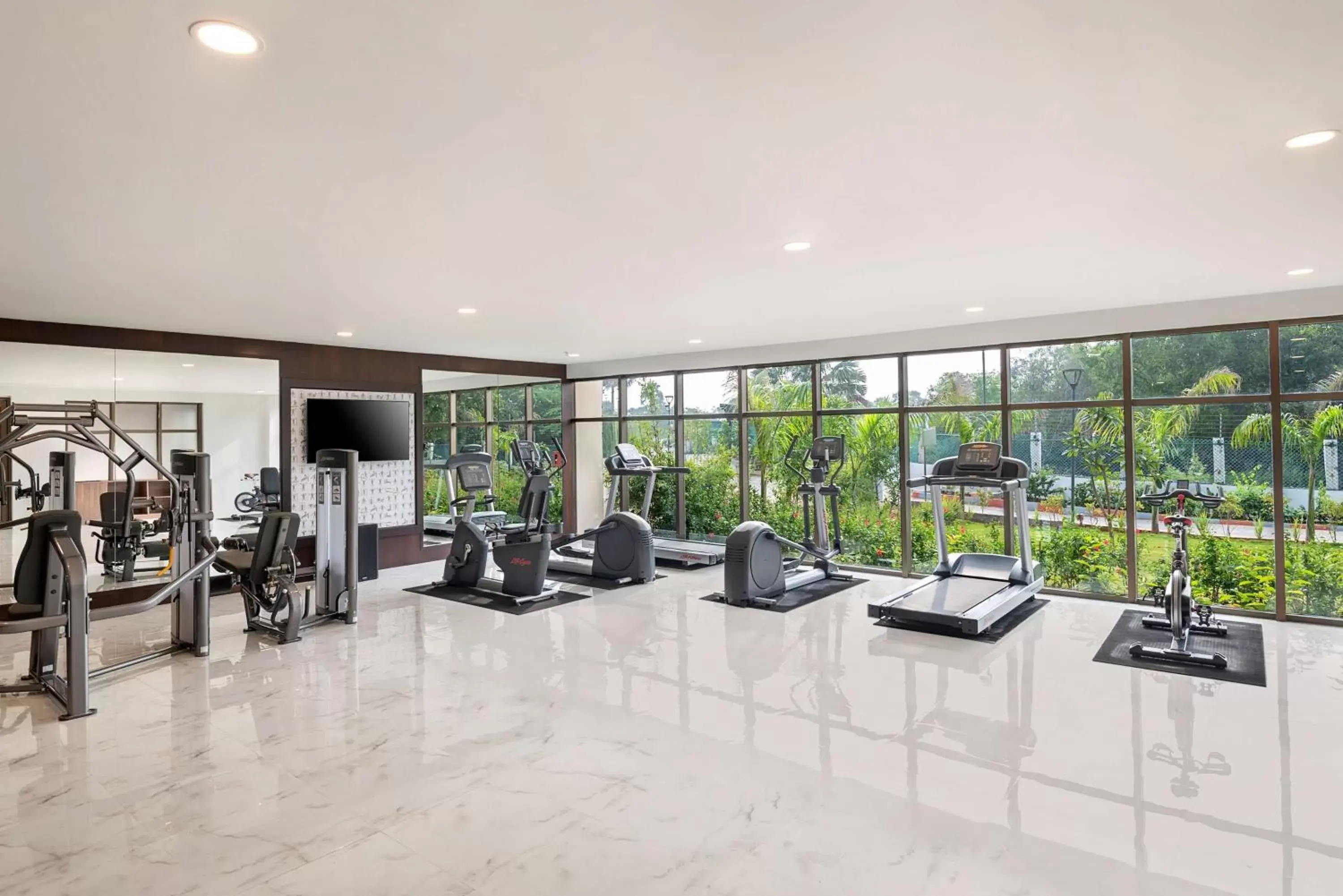 Executive Room with 15% discount on Food & soft beverages and Laundry in Radisson Blu Resort Visakhapatnam Executive Room with 15% discount on Food & soft beverages and Laundry in Radisson Blu Resort Visakhapatnam