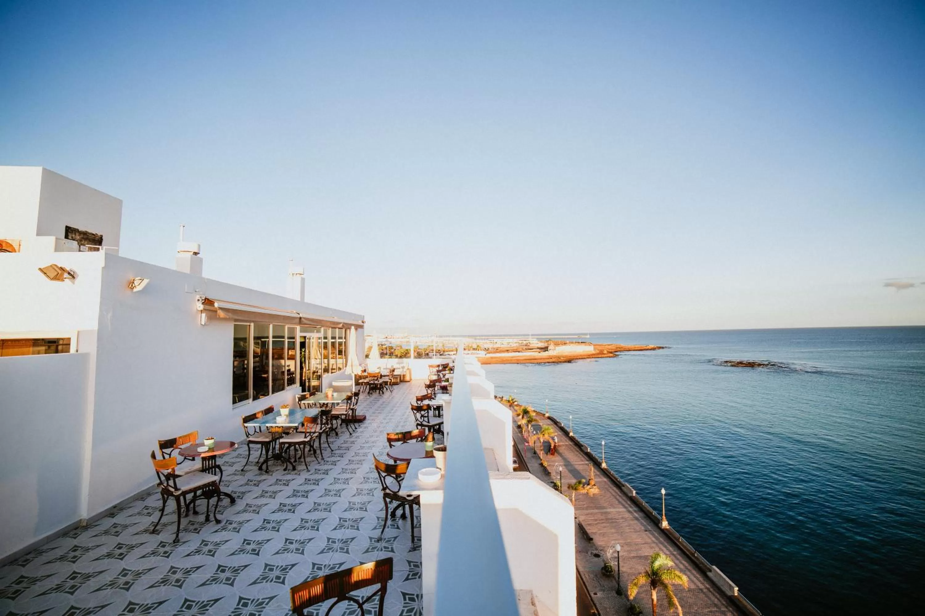 Restaurant/places to eat in Hotel Miramar