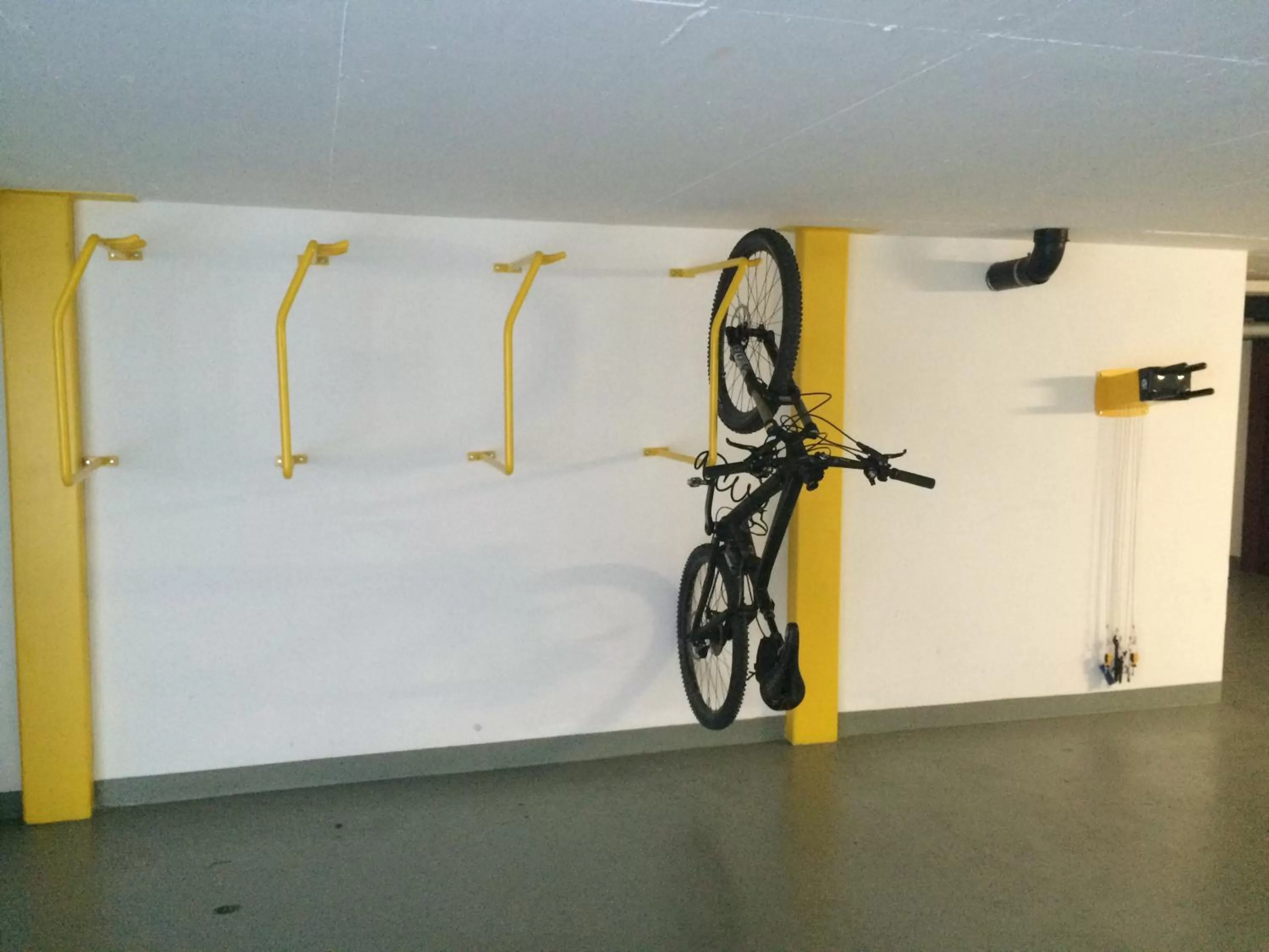 Sports in Ascona Lodge, Pool & Garden Retreat