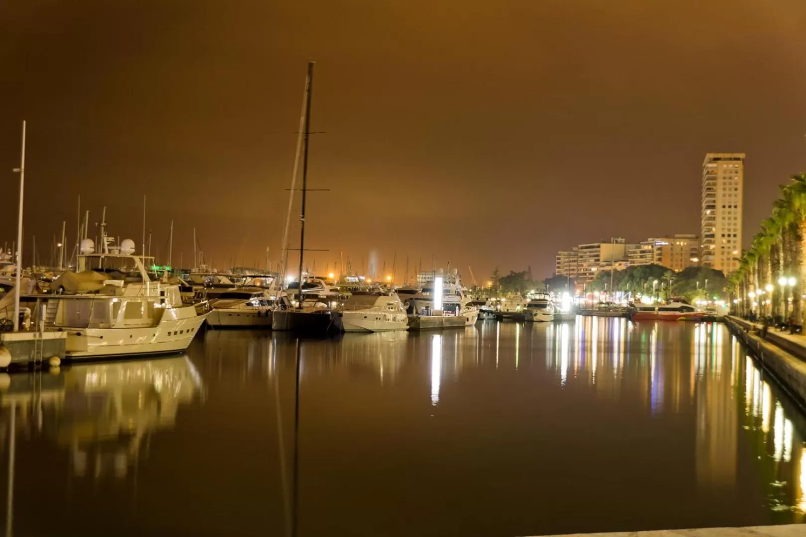 Nearby landmark in Hotel Marítimo Urban