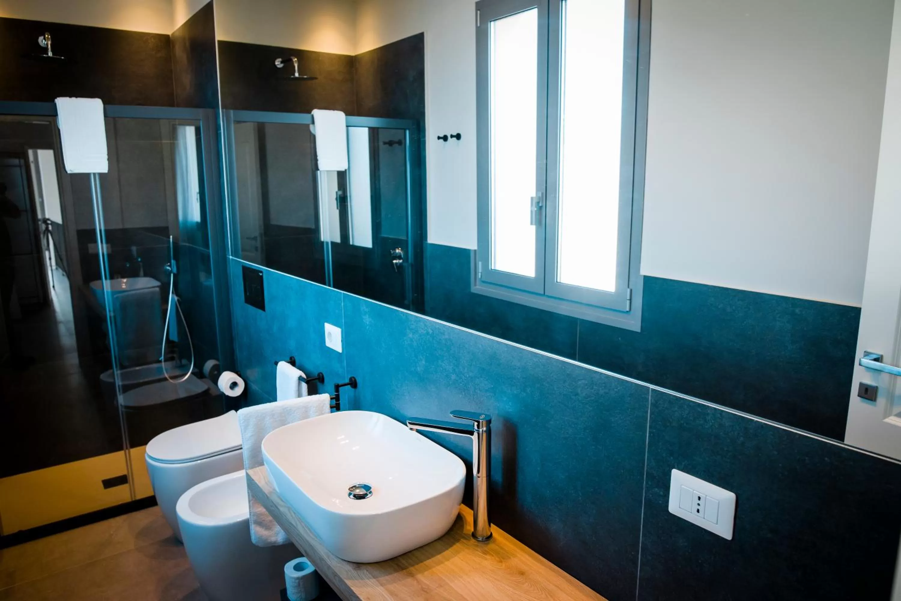 Toilet in Baglio Custera