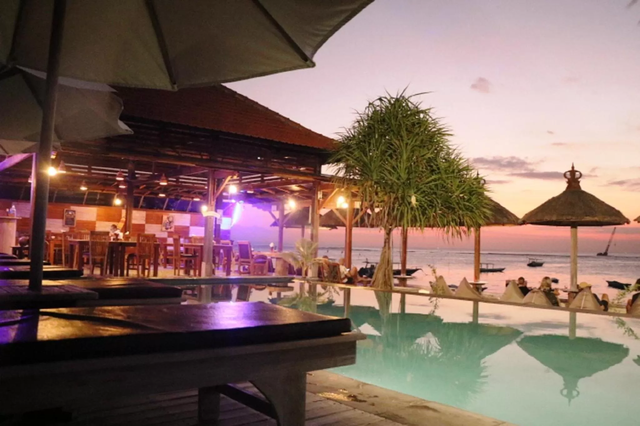 Swimming pool in Pemedal Beach Resort