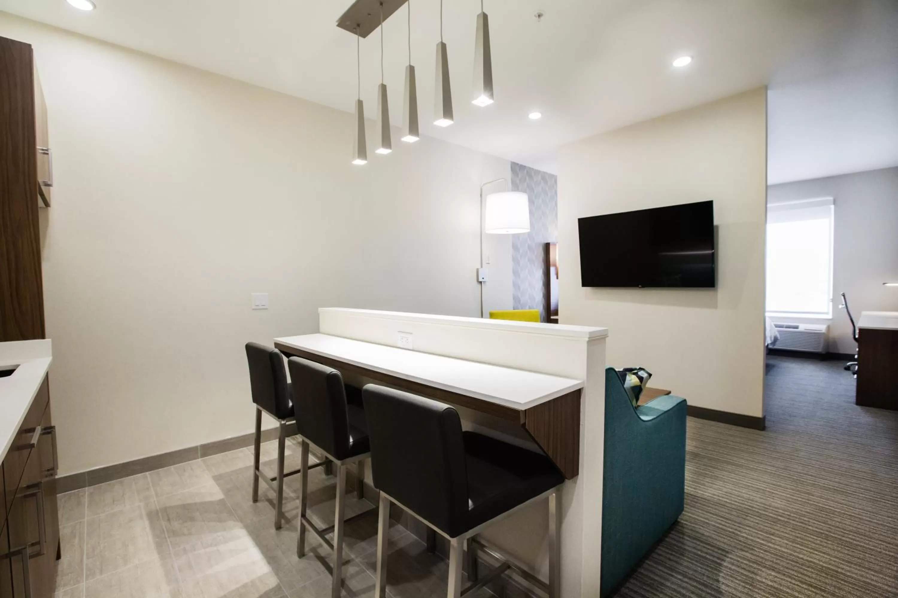 Photo of the whole room in Holiday Inn Hotel & Suites Calgary South - Conference Ctr by IHG