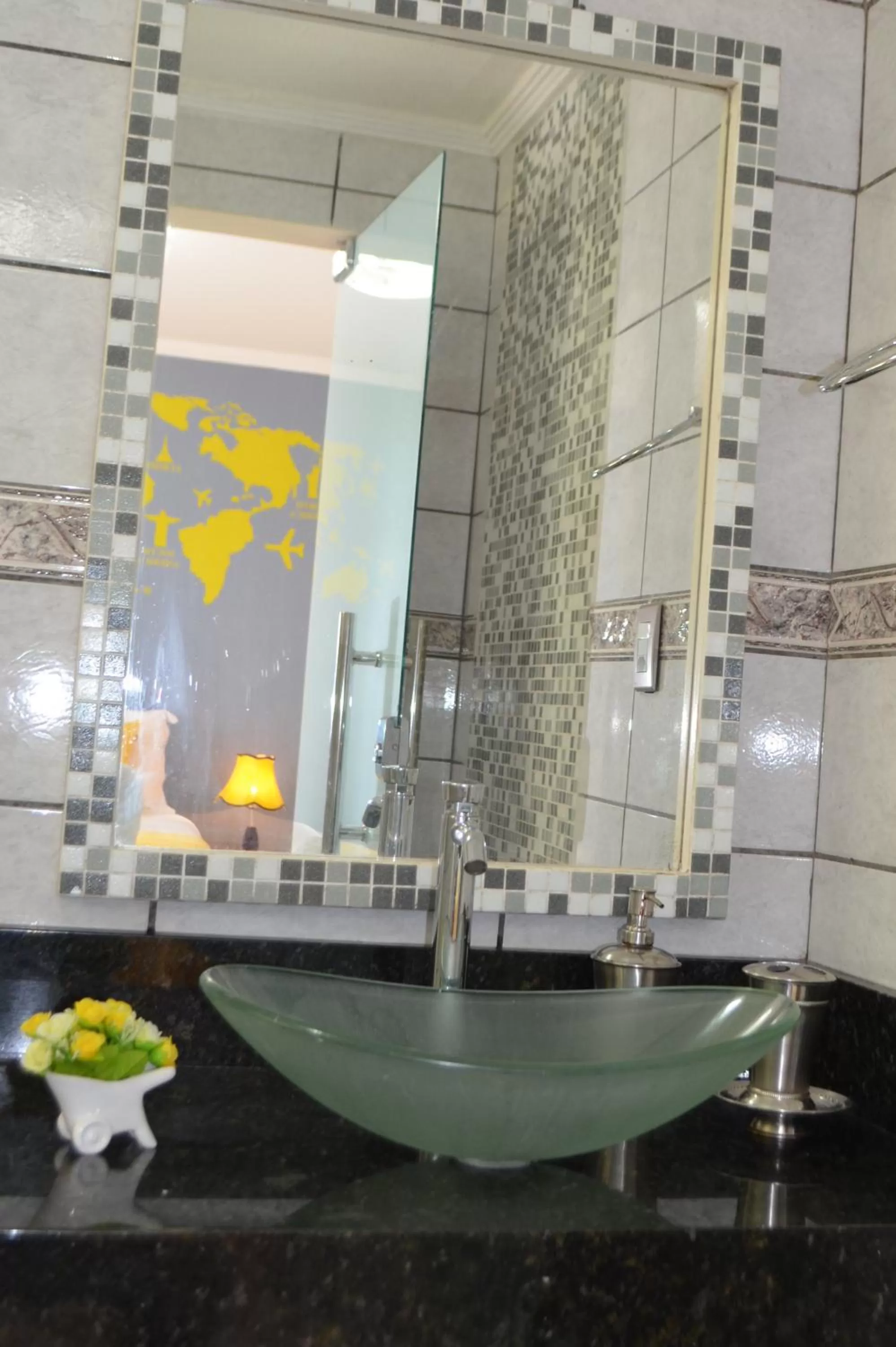 Property building, Bathroom in Foz Casa do Turista