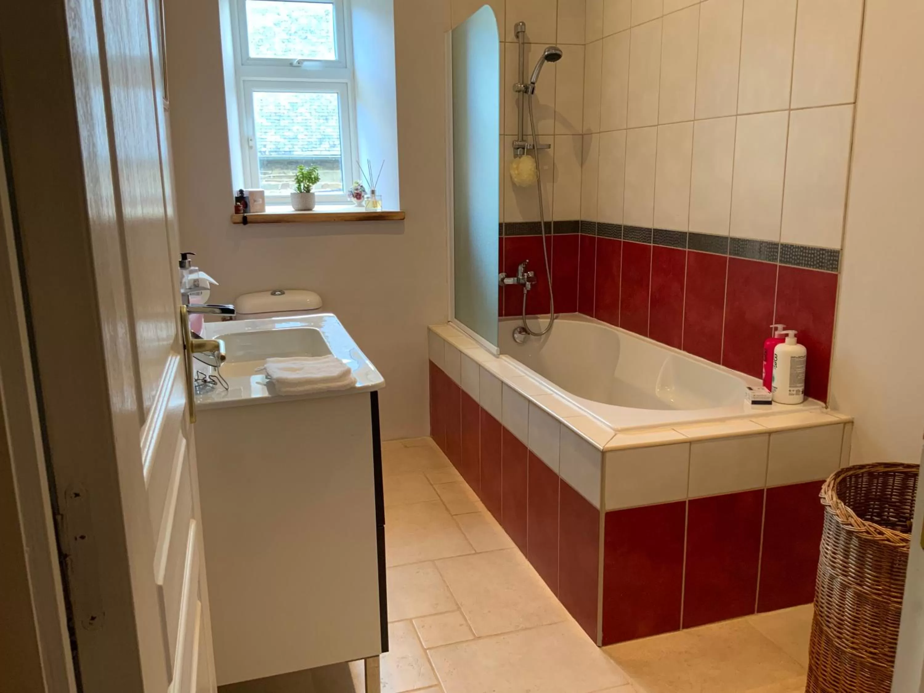 Bathroom in Welcoming and peaceful bed and breakfast