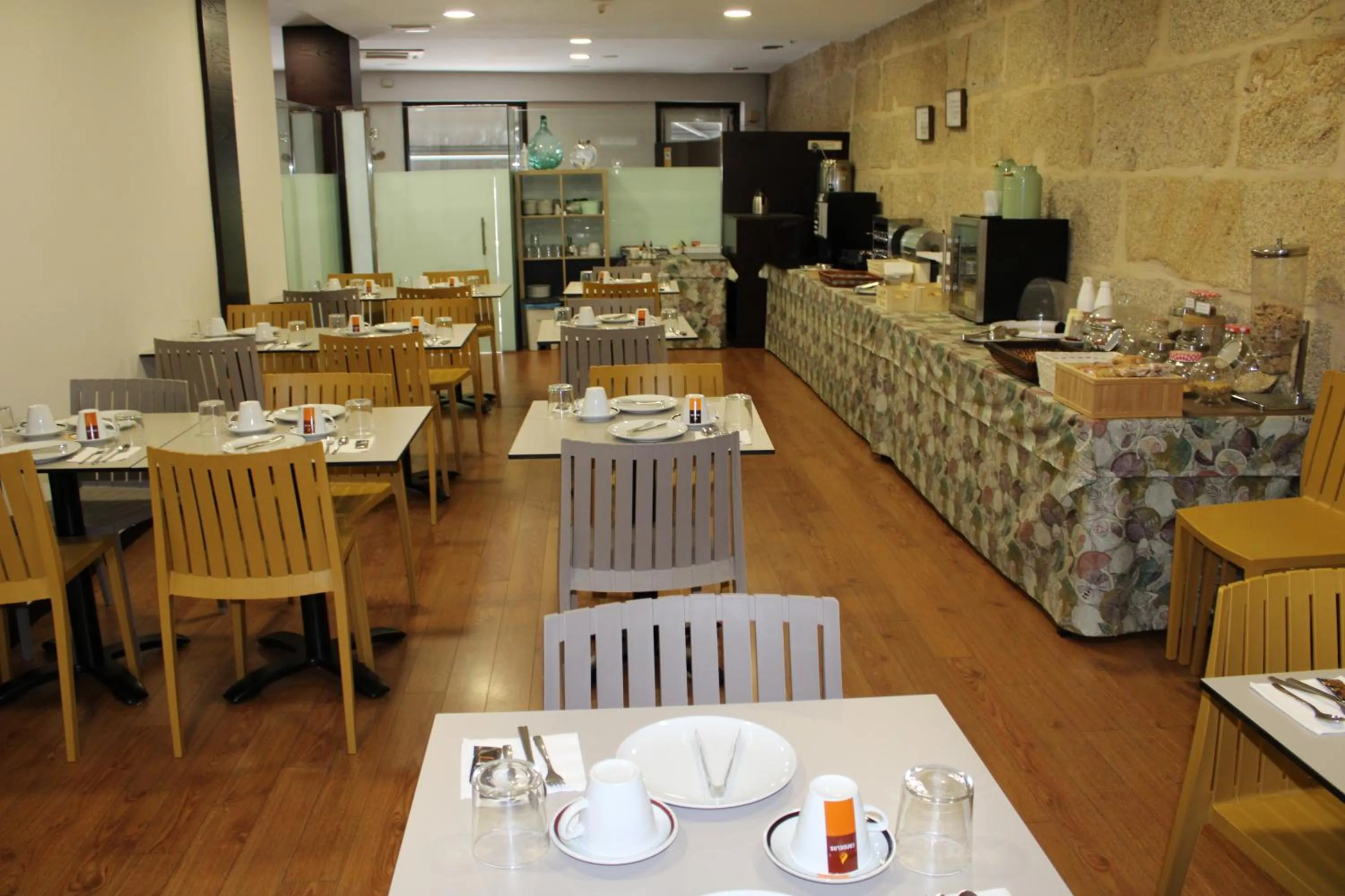 Buffet breakfast in Hotel Junquera