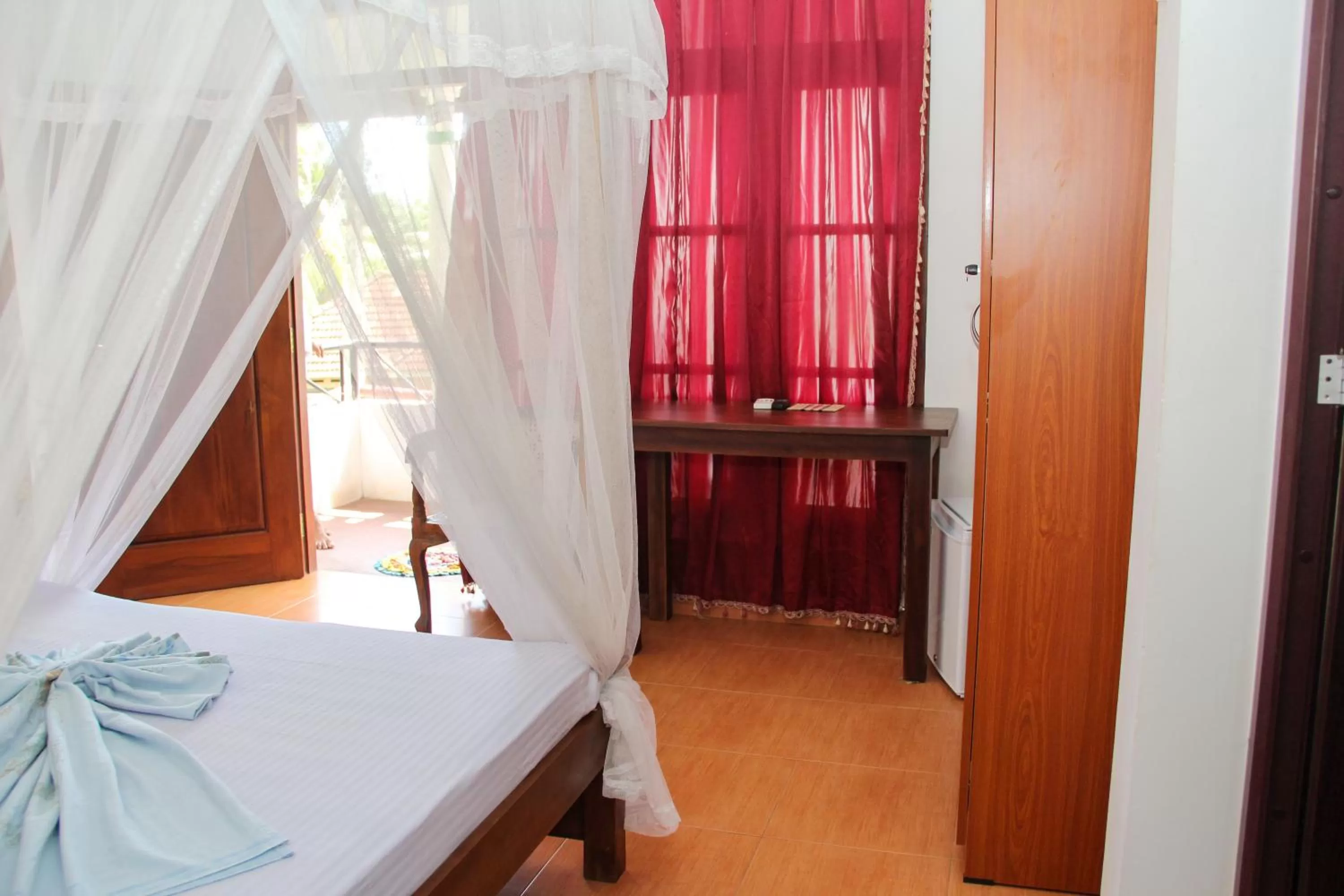 Bedroom, Bed in Pearl Resort Mirissa