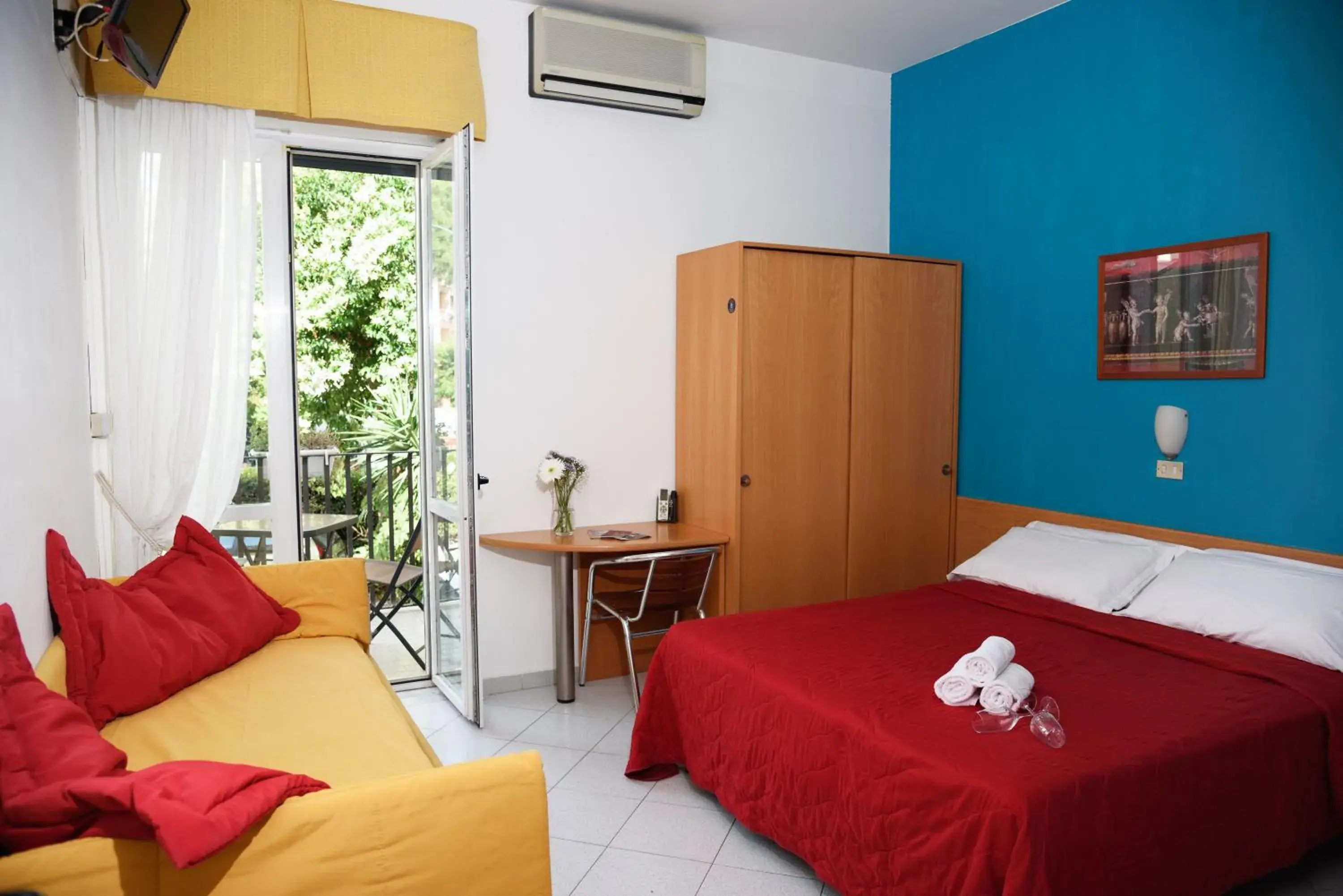 Double Room in Hotel Calypso Double Room in Hotel Calypso