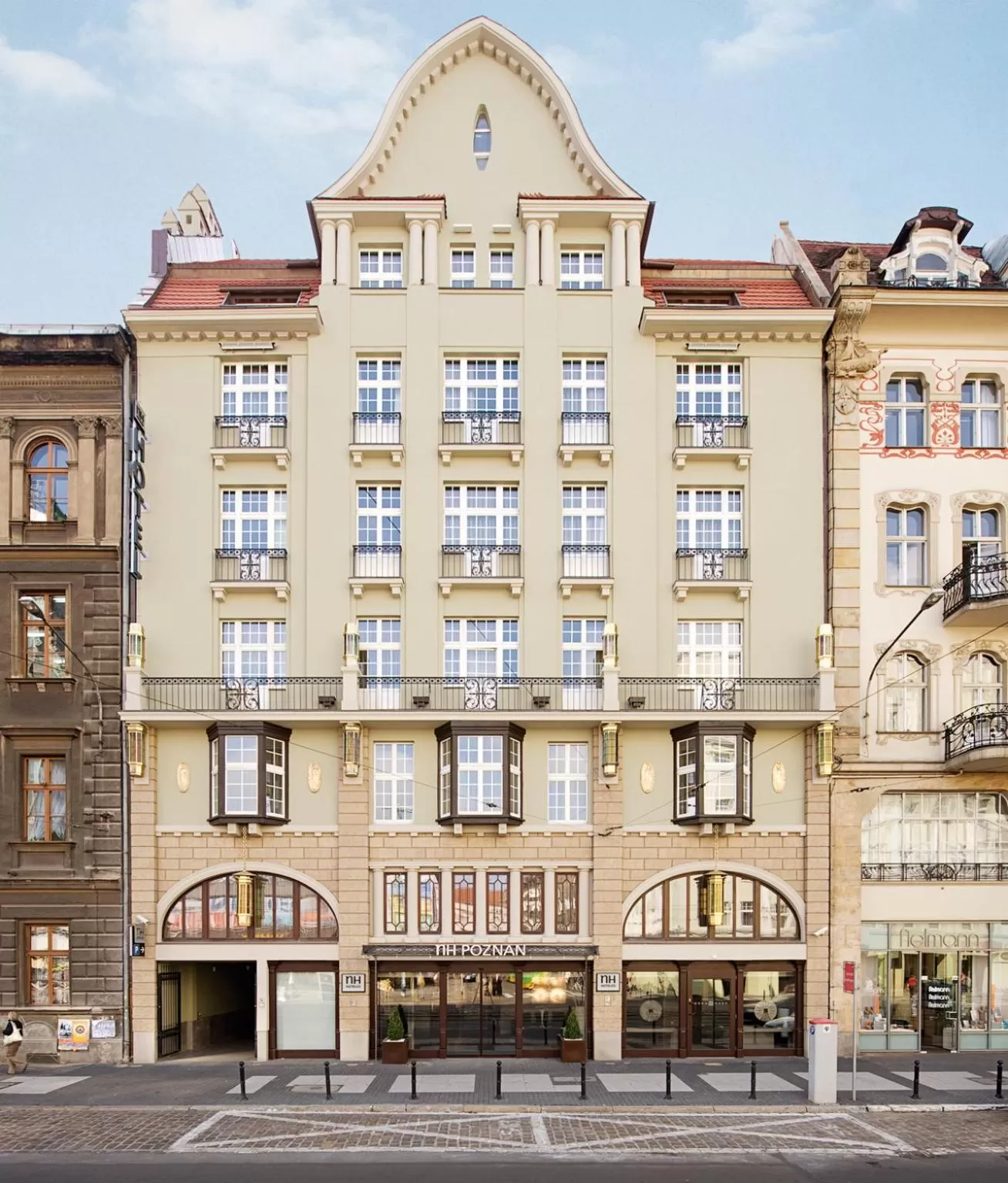 Property building in Hotel NH Poznan