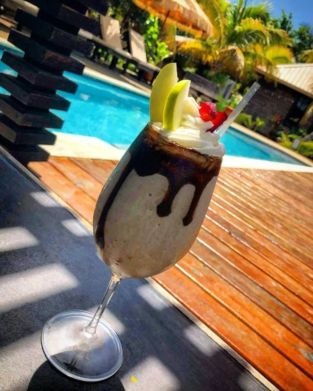 Alcoholic drinks, Swimming Pool in PUR Boutique Cabanas, Adults Only