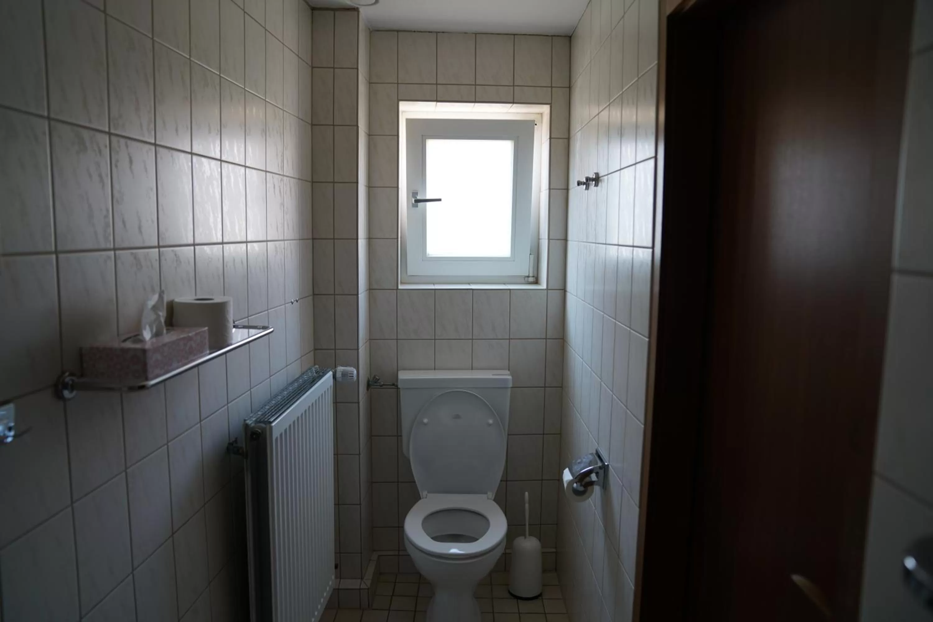 Toilet in Hotel zum Grafen Hallermunt