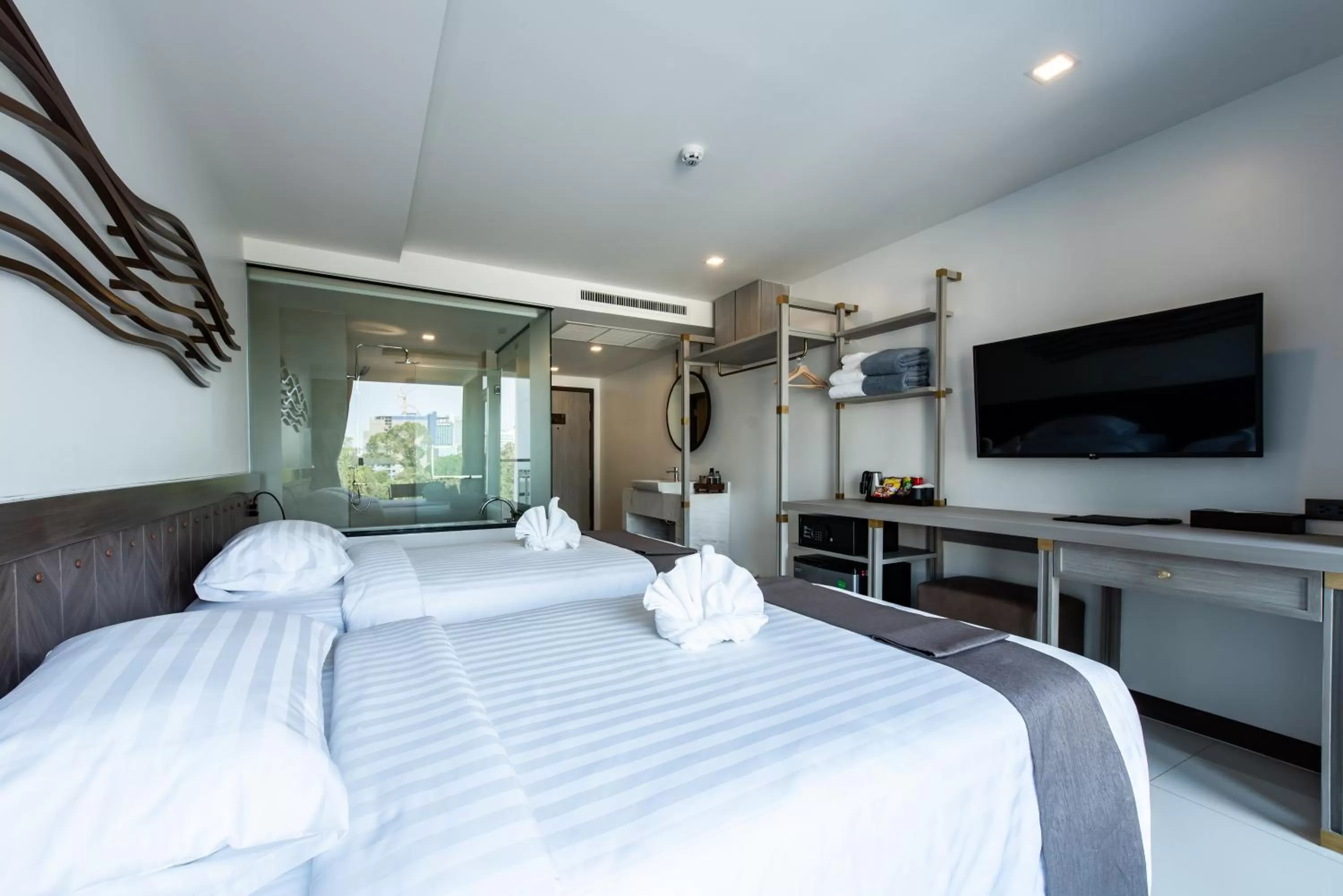 Bed in Blackwoods Hotel Pattaya - SHA Extra Plus
