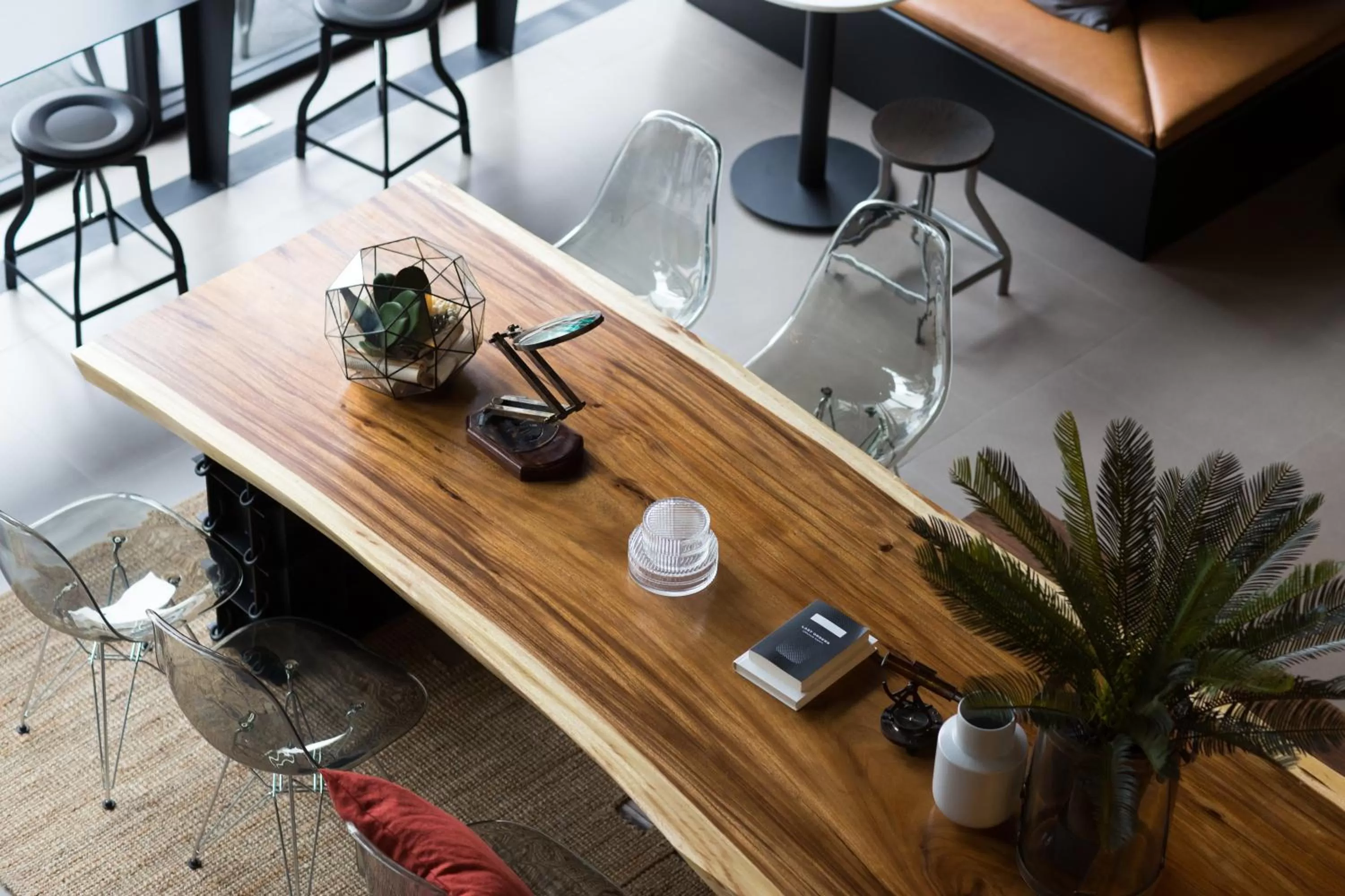 Restaurant/places to eat in The Journey Hotel Bangna